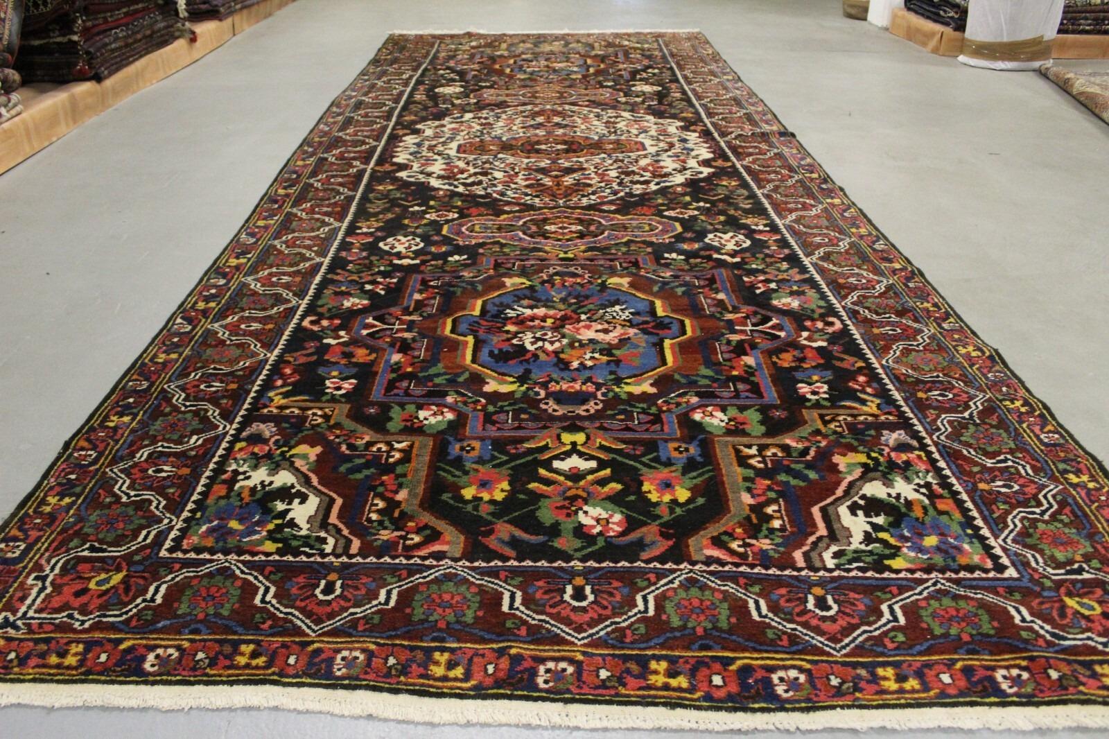 Début du 20ème siècle Tapis ancien persan Bakhtiari fait main 5.9' x 15.7', 1920 - 1K10 en vente
