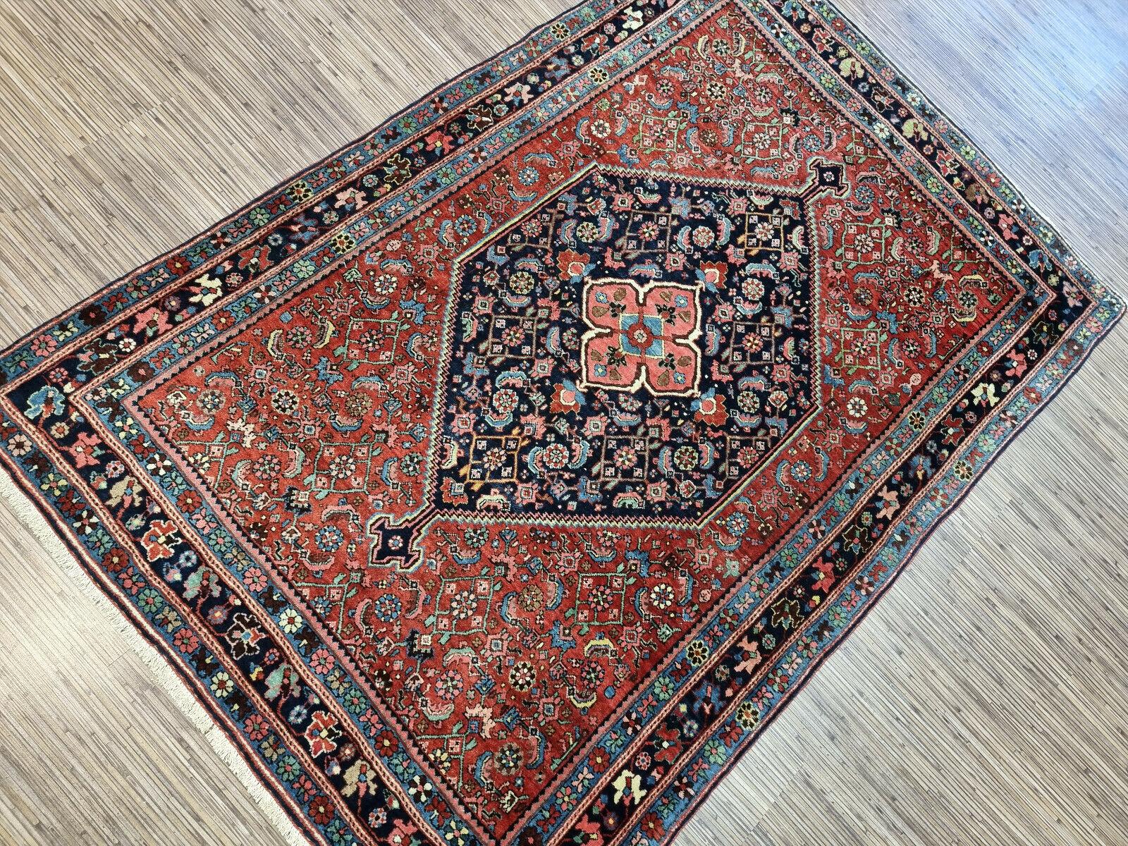Handmade Antique Persian Bidjar Rug 3.5' x 5.2' 1910s - 1D178 For Sale 6