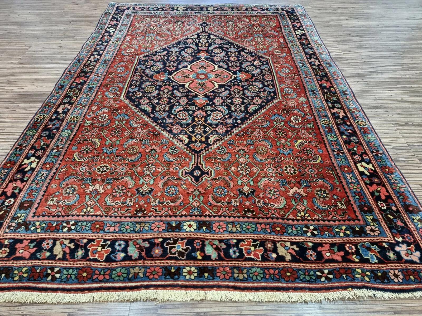 Handmade Antique Persian Bidjar Rug 3.5' x 5.2' 1910s - 1D178 For Sale 2