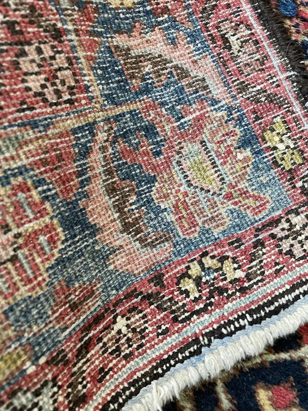 Tapis persan Bidjar ancien fait à la main 4.3' x 6,7', années 1920 - 1N55 en vente 3