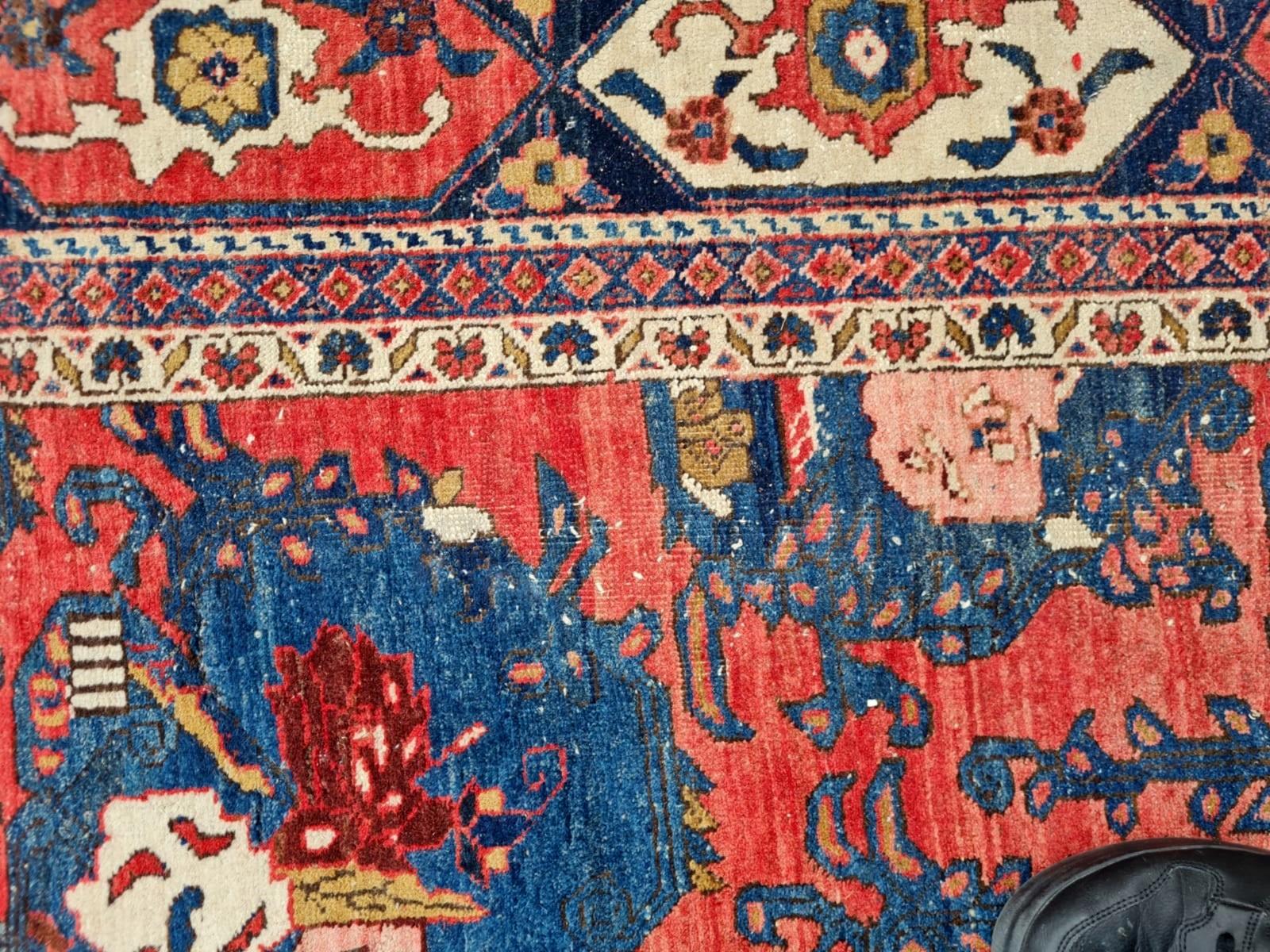 Handgefertigter antiker persischer Bidjar-Teppich 7,6' x 9,6' 1920er Jahre - 2K66 (Frühes 20. Jahrhundert) im Angebot