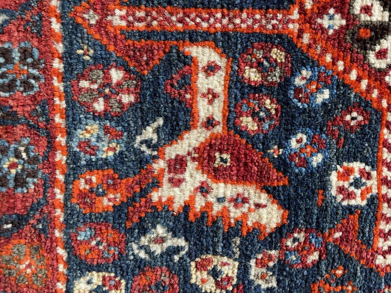 Handmade Antique Persian Collectible Gashkai Bag 1.7' x 3.5', 1900s - 1N20 For Sale 3