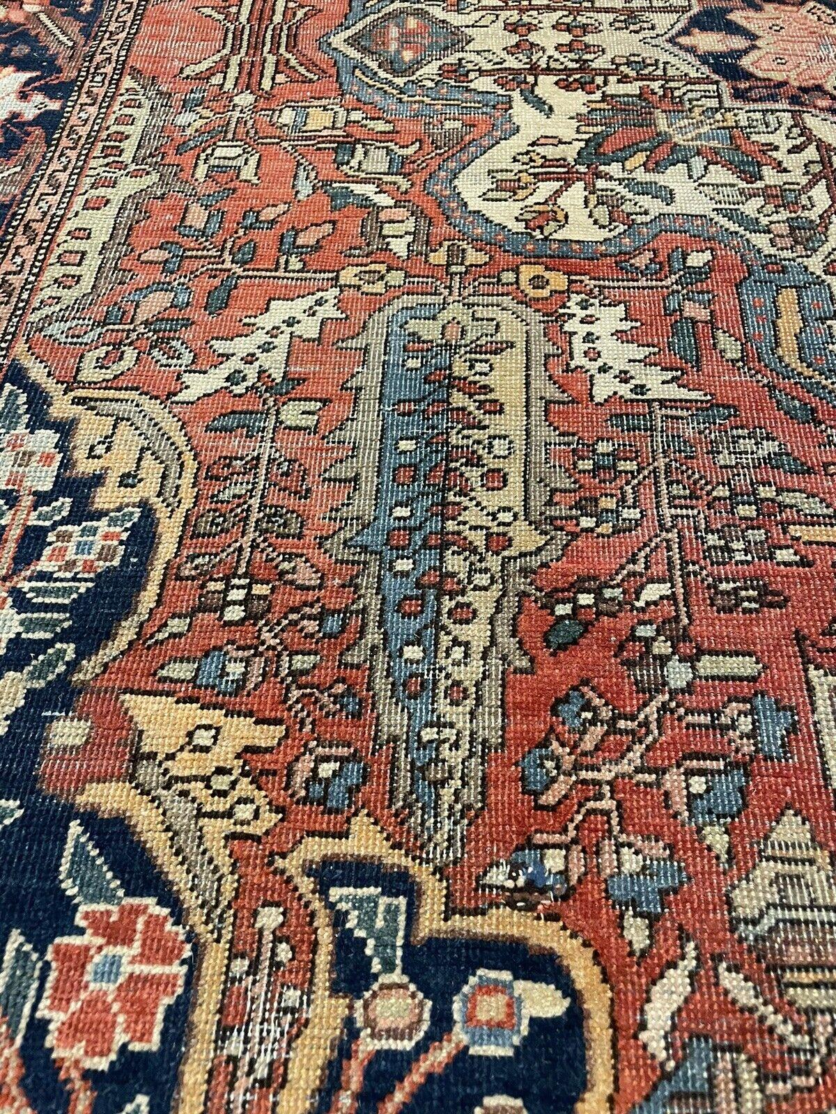 Tissé à la main Tapis persan Farahan ancien fait à la main 4,1' x 6,7', 1870s - 1N47 en vente