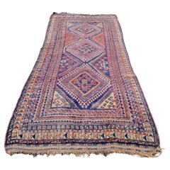 Handgefertigter antiker persischer Gashkai-Teppich 4,7' x 9,9' (142 x 302 cm), 1900er Jahre - 2K03
