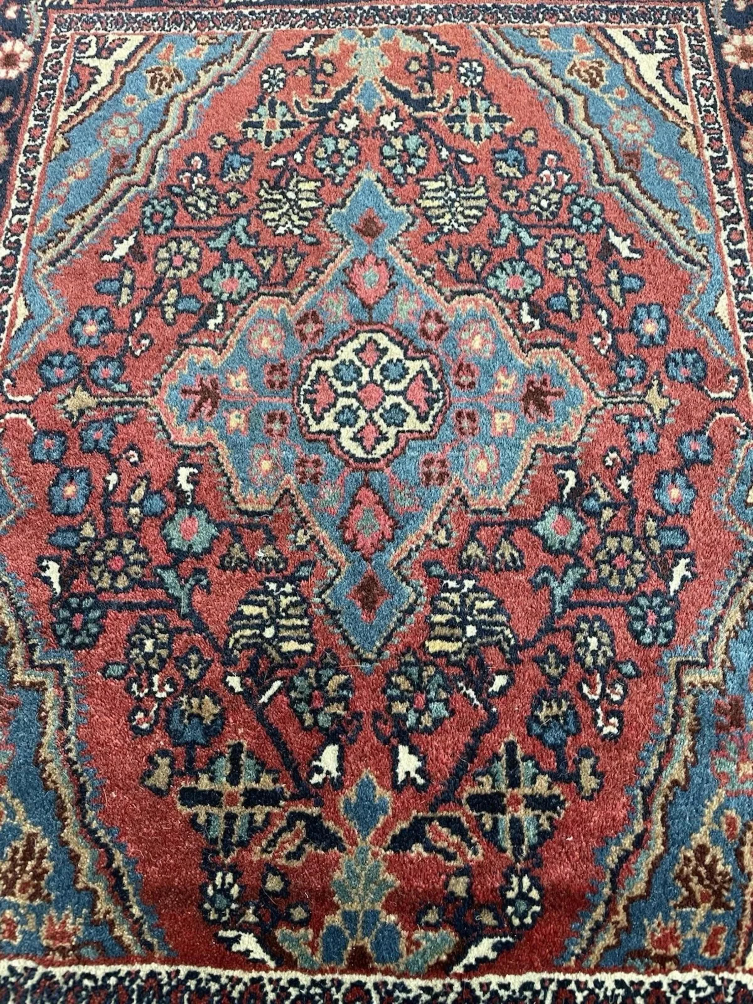Tapis Hamadan persan ancien fait main 1.9' x 2.4', 1920 - 1N118 Bon état - En vente à Bordeaux, FR