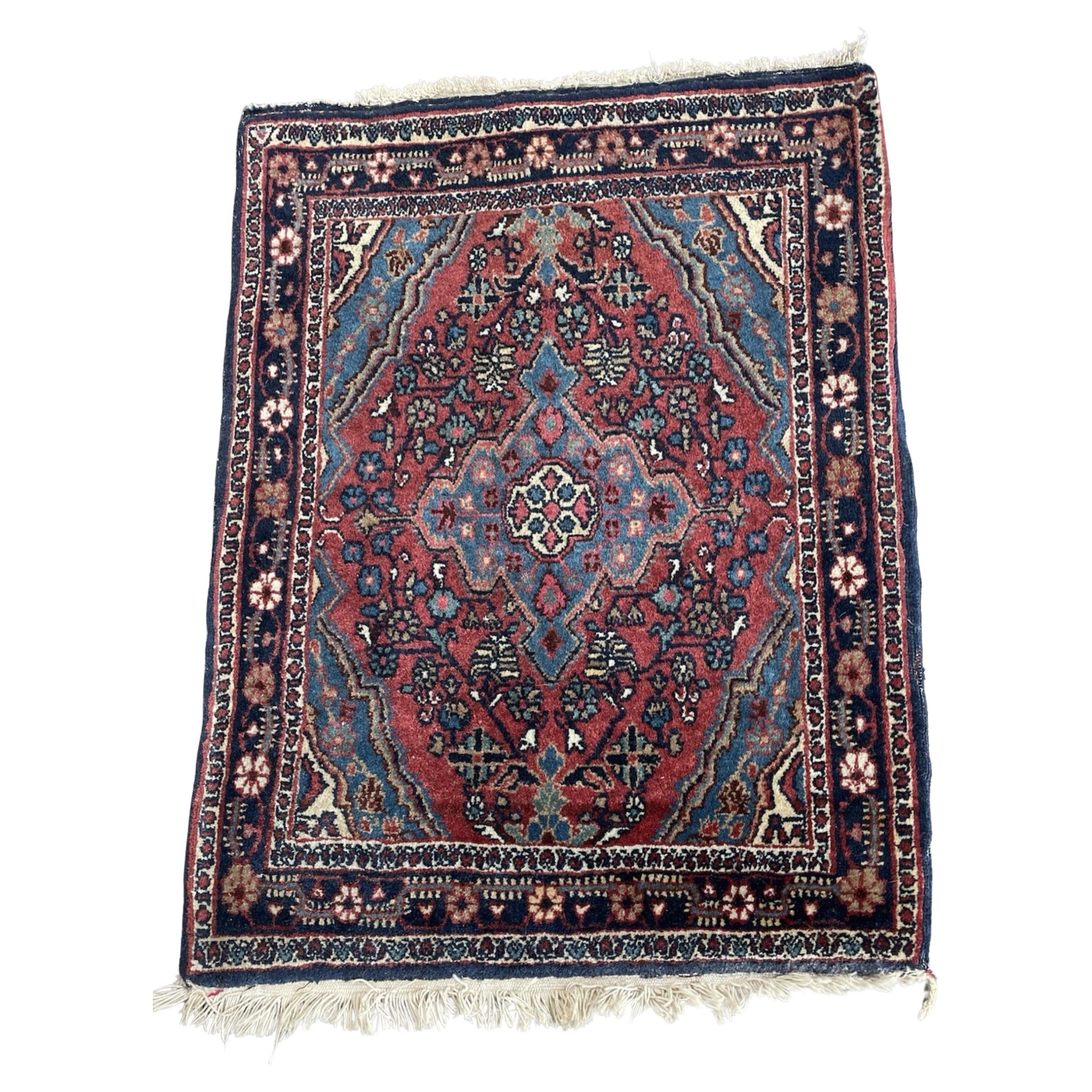 Handgefertigter antiker persischer Hamadan-Teppich 1,9
 x 2,4
, 1920er Jahre - 1N118