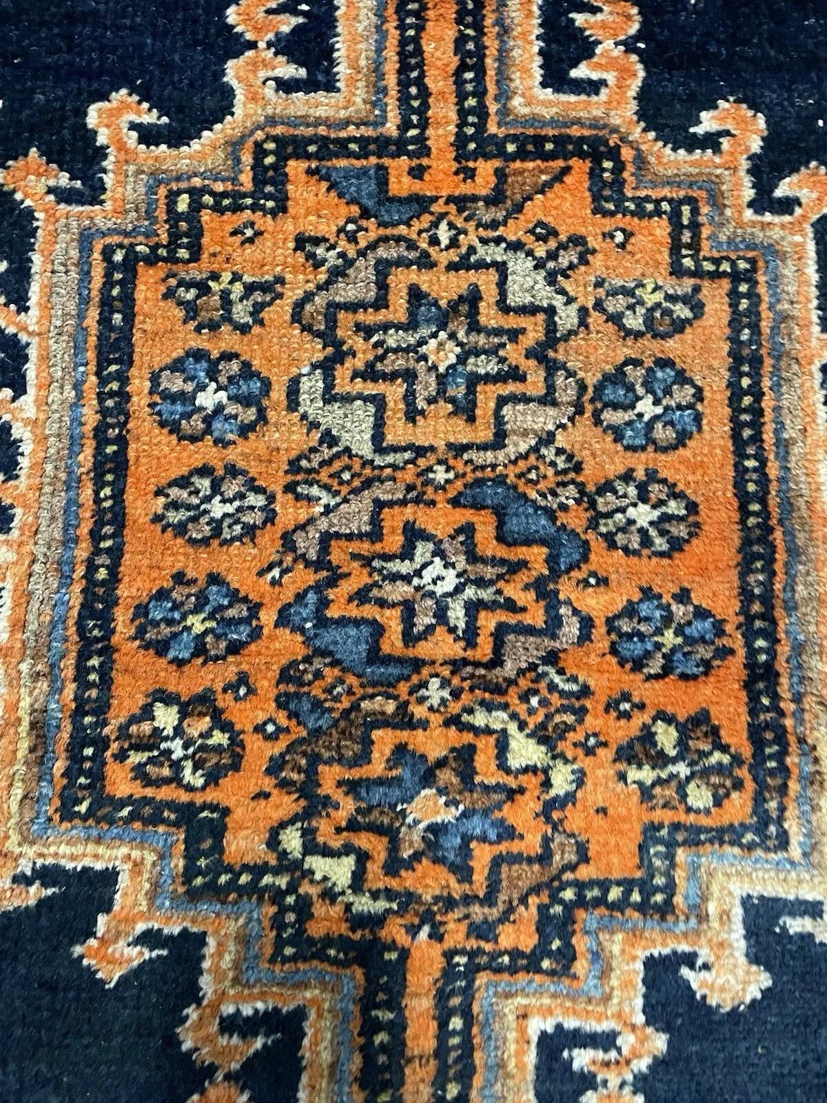 Tapis persan ancien de Hamadan fait à la main 3,2' x 6,6', années 1920 - 1N70 en vente 1