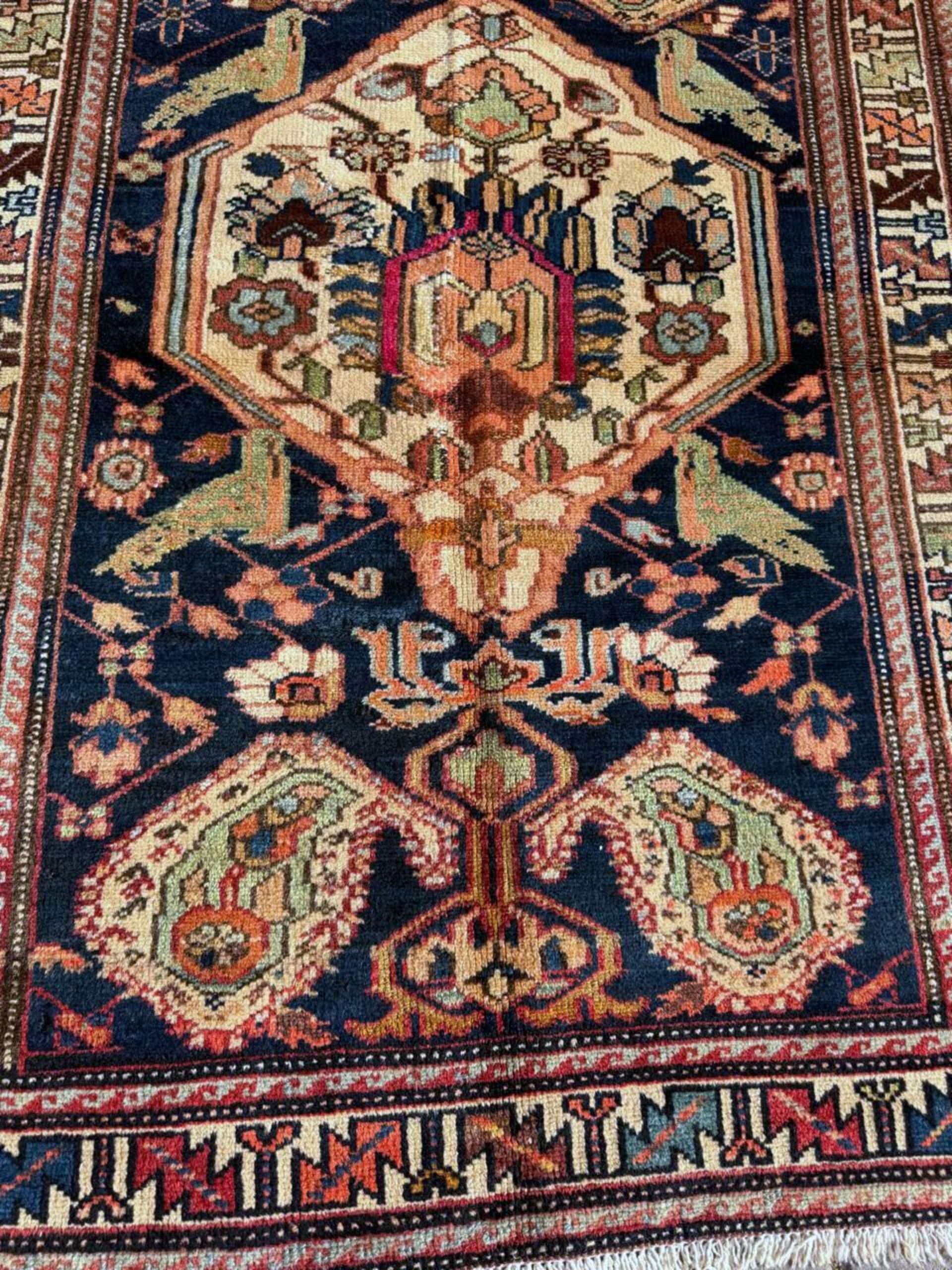 Annodato a mano Tappeto antico persiano Hamadan fatto a mano 3,5' x 4,9', anni '20 - 2B101 in vendita