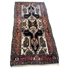 Handgefertigter antiker persischer Hamadan-Teppich 3.9' x 7.7', 1920er Jahre - 1N44