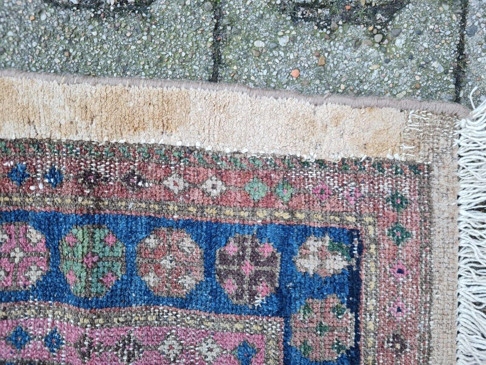 Handmade Antique Persian Hamadan Rug 4.1' x 6.2' 1920s - 2K43 For Sale 1