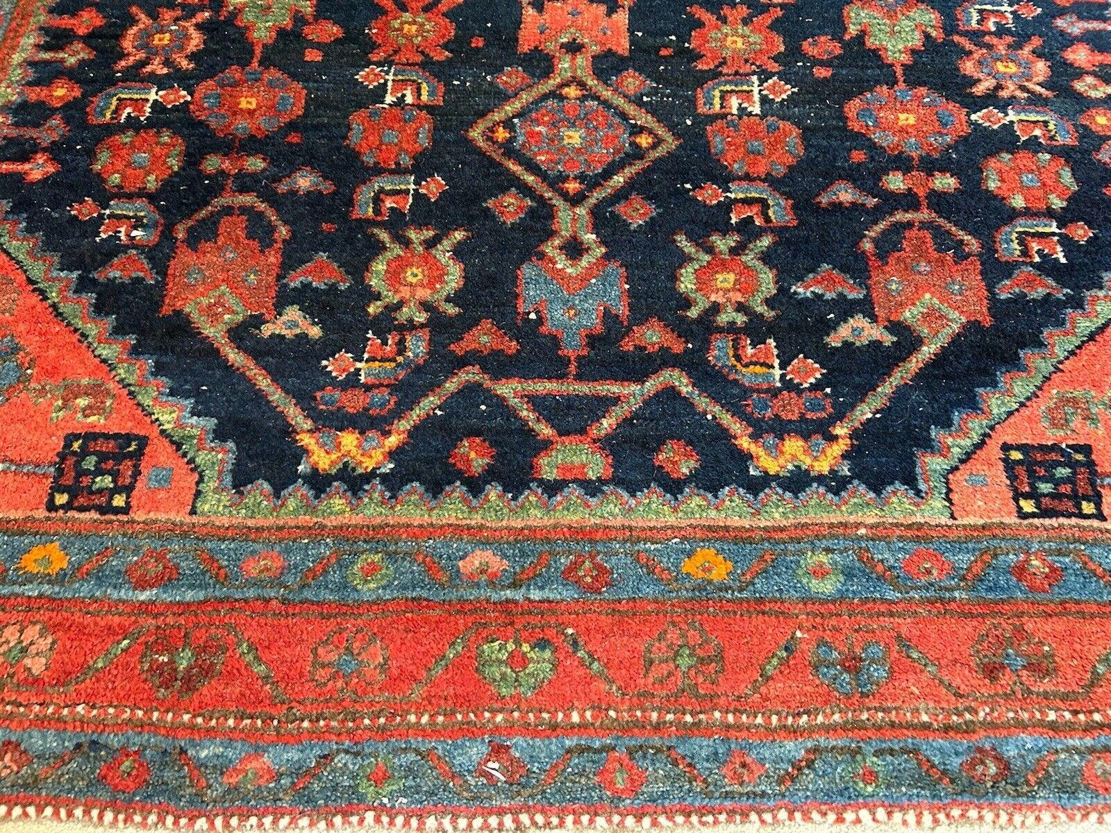Handmade Antique Persian Hamadan Rug 4.4' x 7' (133 x 215 cm), 1920s - 2K02 For Sale 3
