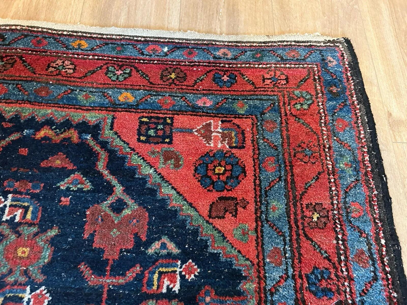 Hand-Knotted Handmade Antique Persian Hamadan Rug 4.4' x 7' (133 x 215 cm), 1920s - 2K02 For Sale