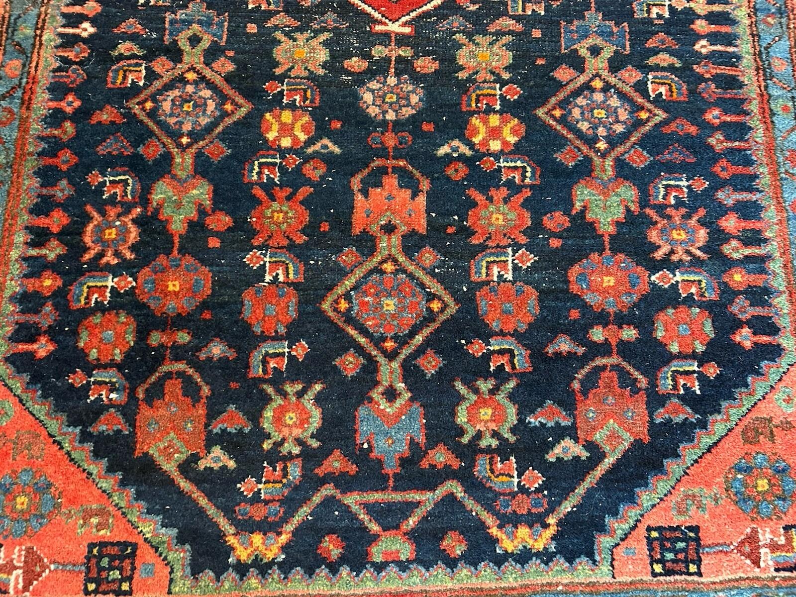Wool Handmade Antique Persian Hamadan Rug 4.4' x 7' (133 x 215 cm), 1920s - 2K02 For Sale
