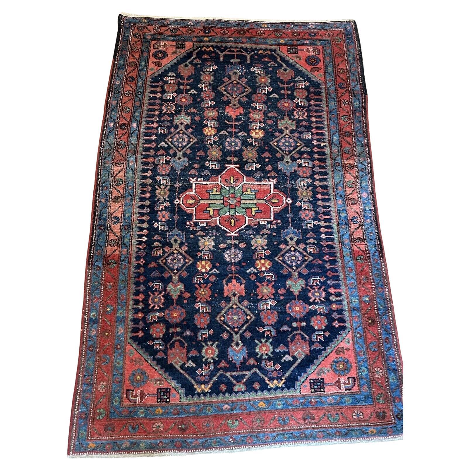 Handmade Antique Persian Hamadan Rug 4.4' x 7' (133 x 215 cm), 1920s - 2K02 For Sale