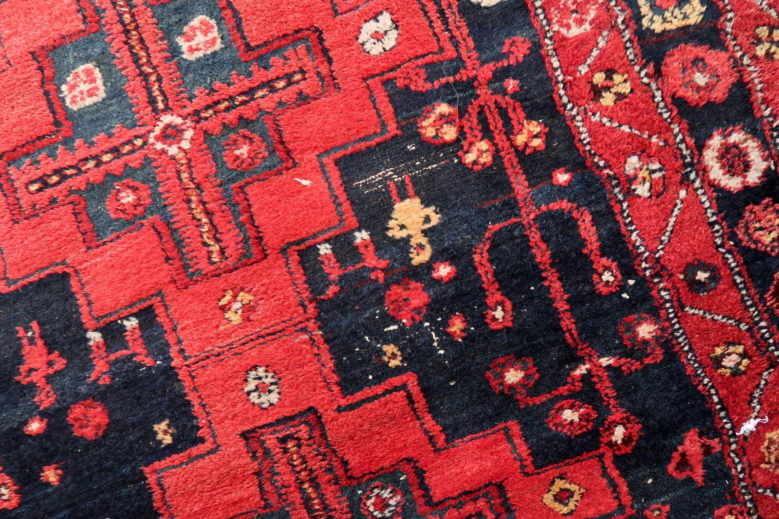 Handgefertigter antiker persischer Hamadan-Teppich 4,6' x 6,7'', 1930er Jahre, 1C1086 im Zustand „Gut“ im Angebot in Bordeaux, FR