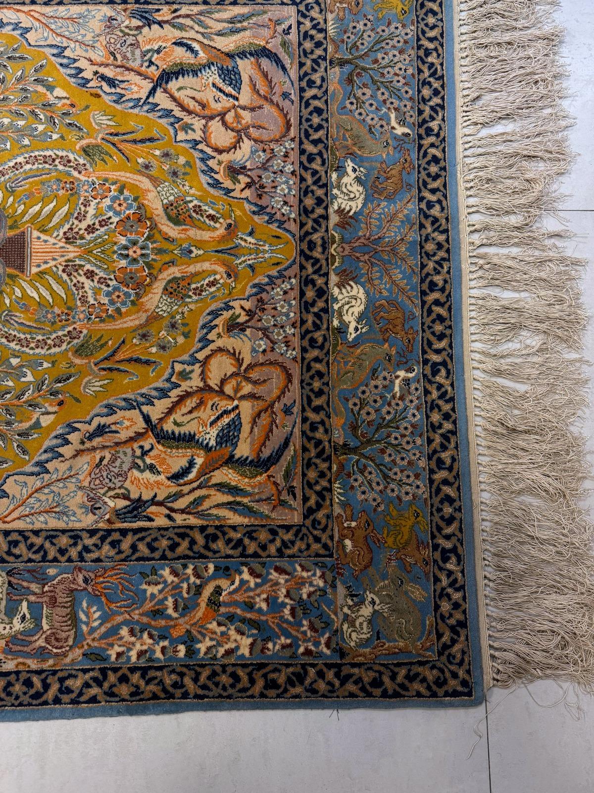 Annodato a mano Tappeto antico persiano Isfahan fatto a mano 3,1' x 5,2, anni '30 - 2B88 in vendita