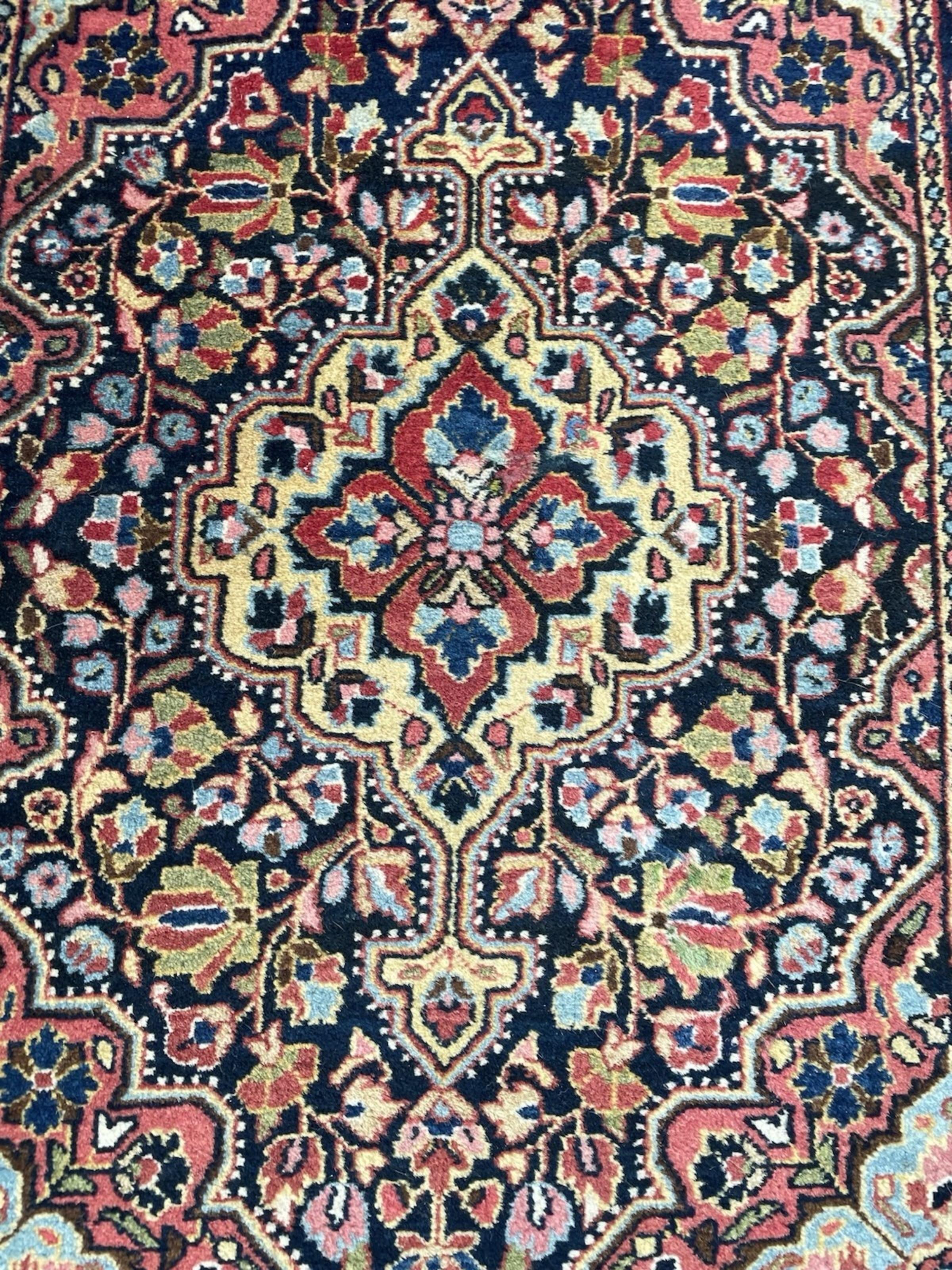 Tapis persan ancien Jozan Sarouk fait main 2.1' x 2.9', 1920 - 1N115 en vente 3