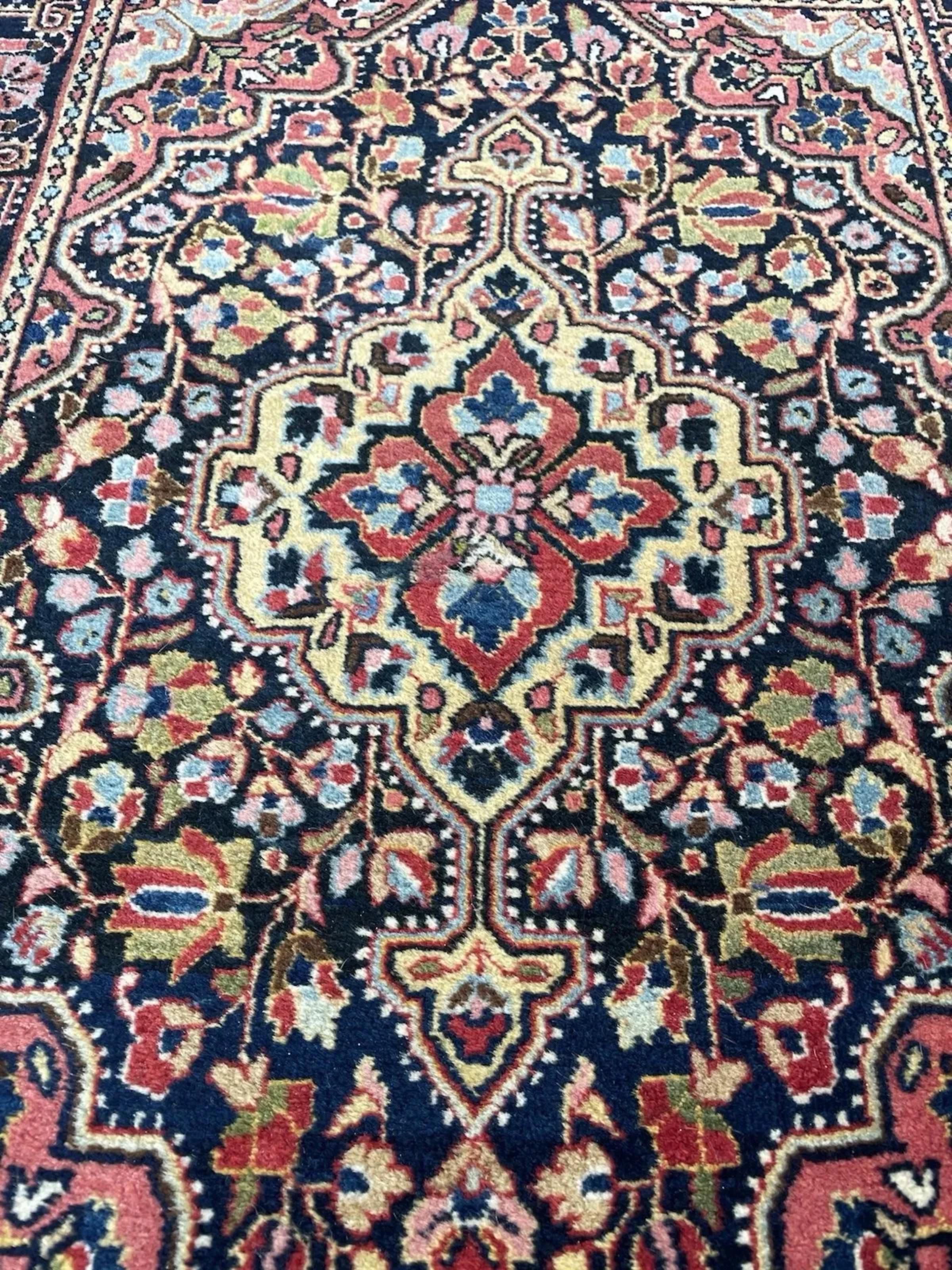 Noué à la main Tapis persan ancien Jozan Sarouk fait main 2.1' x 2.9', 1920 - 1N115 en vente
