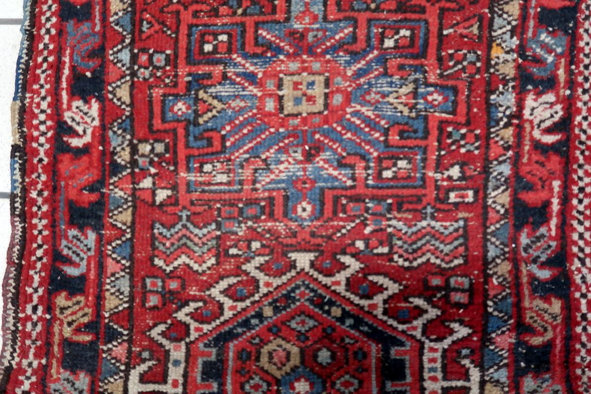 Tappeto antico persiano Karajeh fatto a mano 2,1' x 3,7' 1910 - 1C1156 In condizioni buone in vendita a Bordeaux, FR