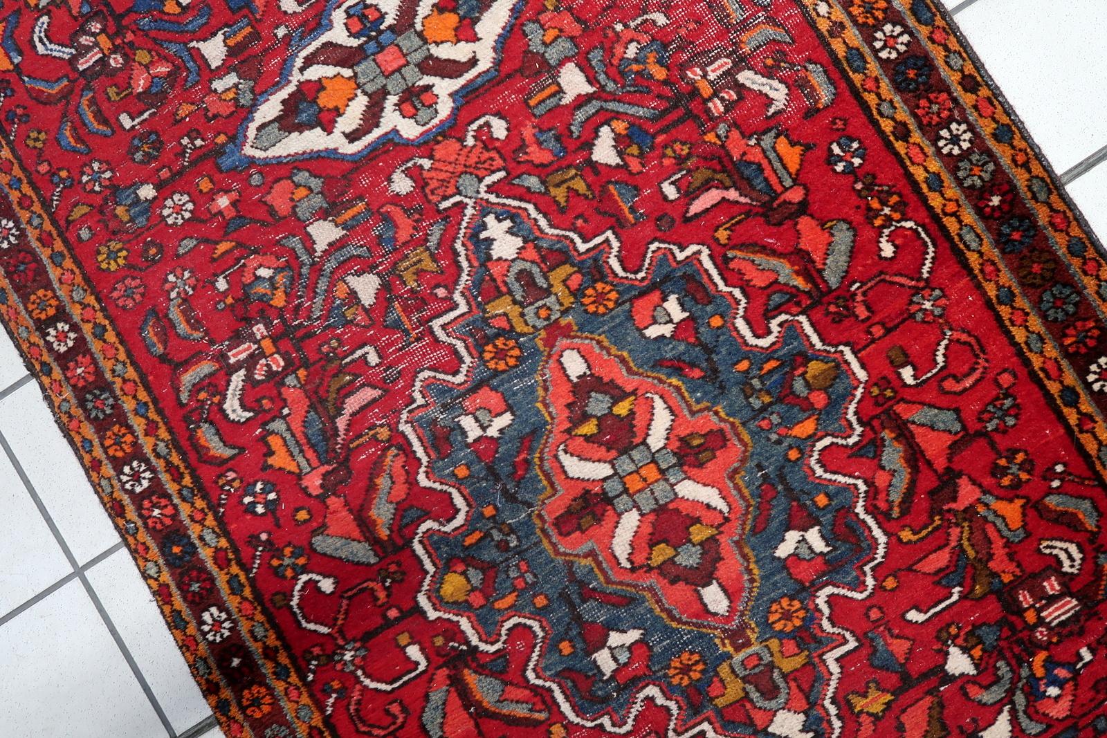 Tappeto da corsa antico persiano Karajeh fatto a mano 3,1' x 12,1' anni '20 - 1C1166 in vendita 1