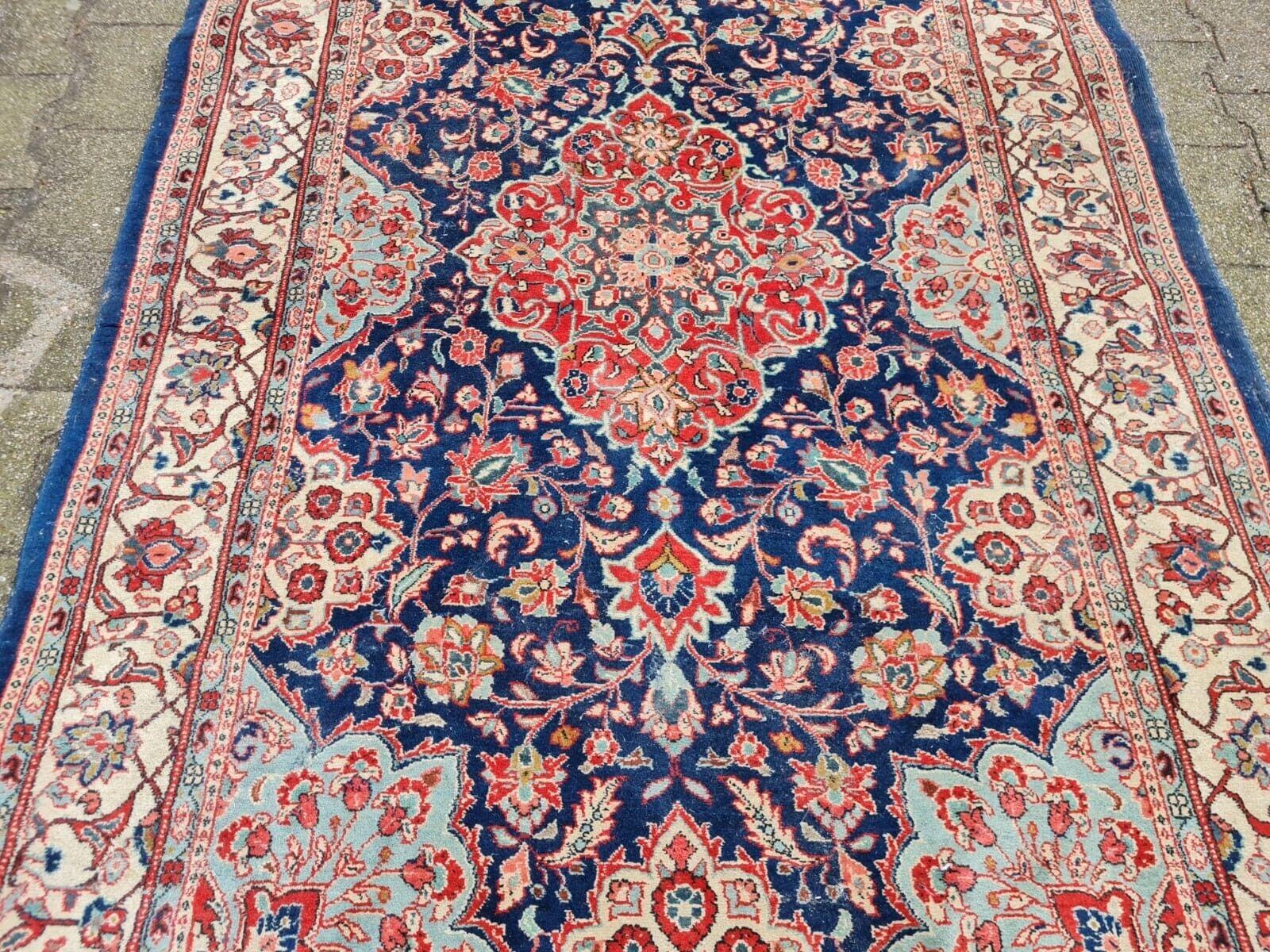 Annodato a mano Tappeto antico persiano Kashan fatto a mano 4,3' x 6,9' 1920 - 2K24 in vendita