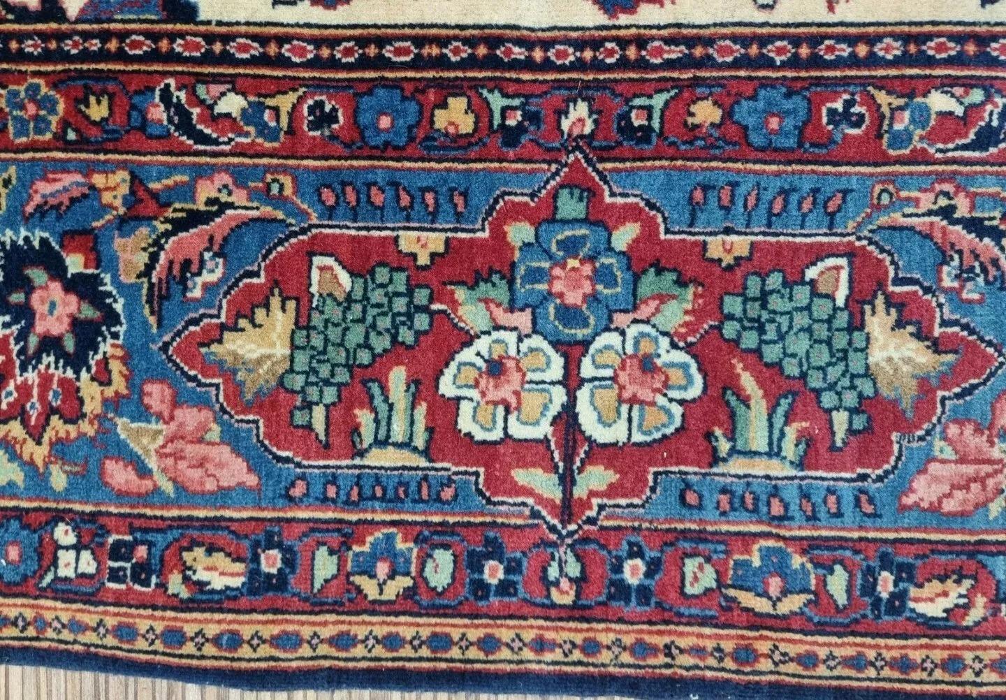 Tapis de Kashan persan ancien fait à la main 4,5' x 6,4' 1920s - 1D186 en vente 4