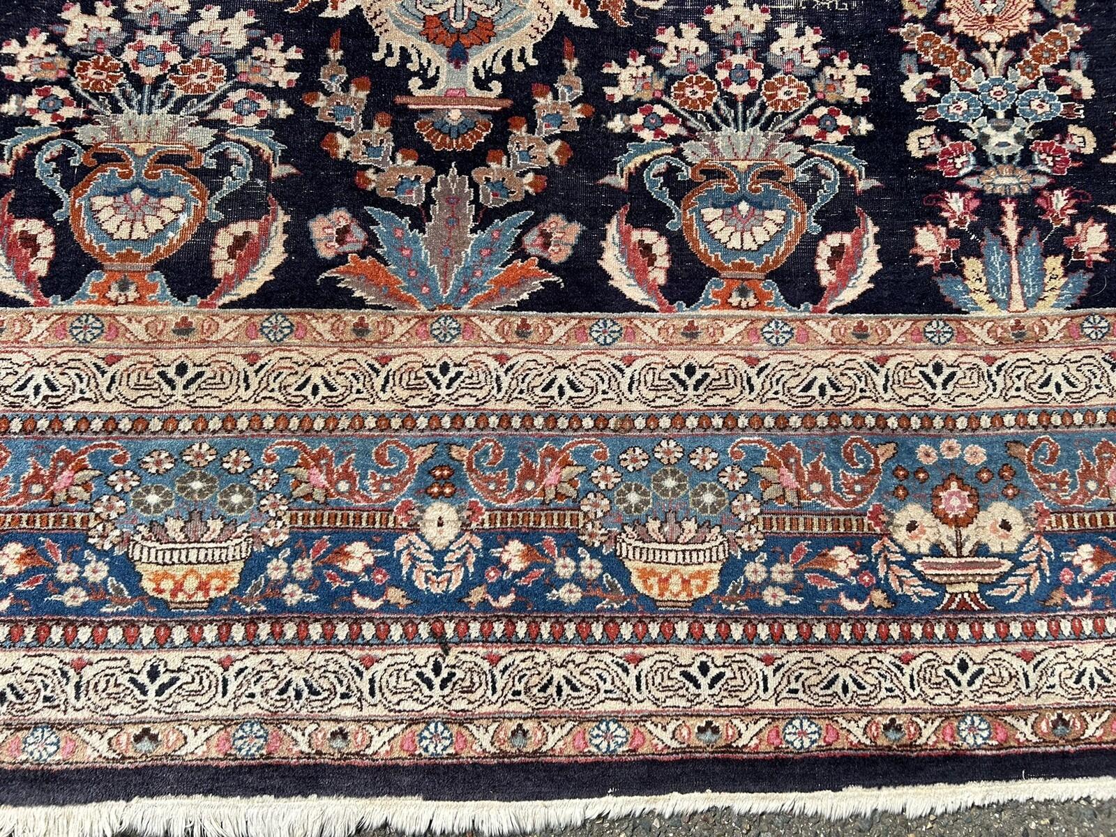 Handmade Antique Persian Kashan Rug 9.8' x 12.8' (300 x 390 cm), 1920s - 2K04 (Wolle) im Angebot