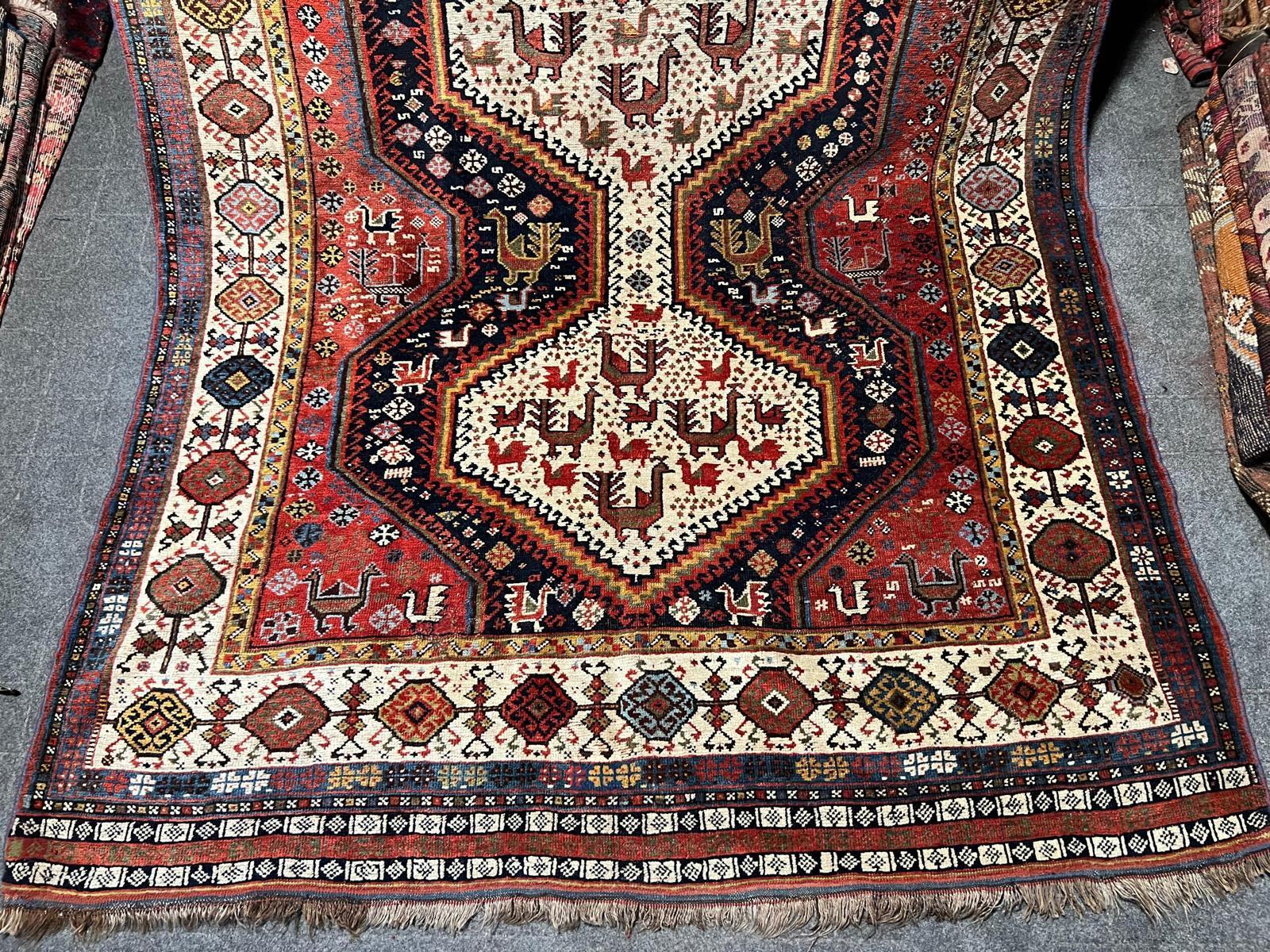 Français Tapis ancien persan Khamseh fait main 4.10' x 9.5', 1870s - 2B77 en vente