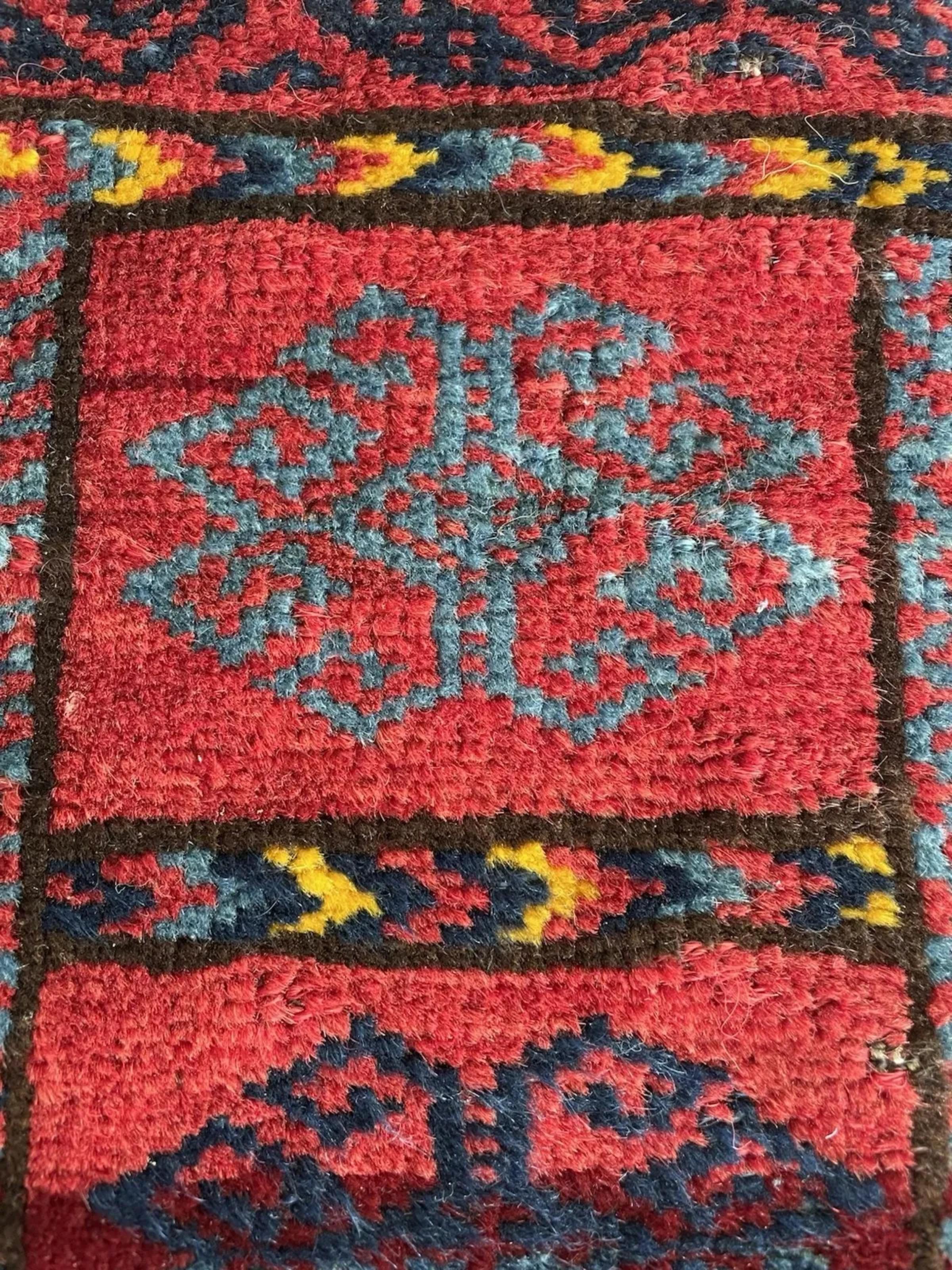 Français Tapis ancien fait à la main, Persan Kurdish Jaf Bagface 1.6' x 2.1', 1890s - 1N113 en vente