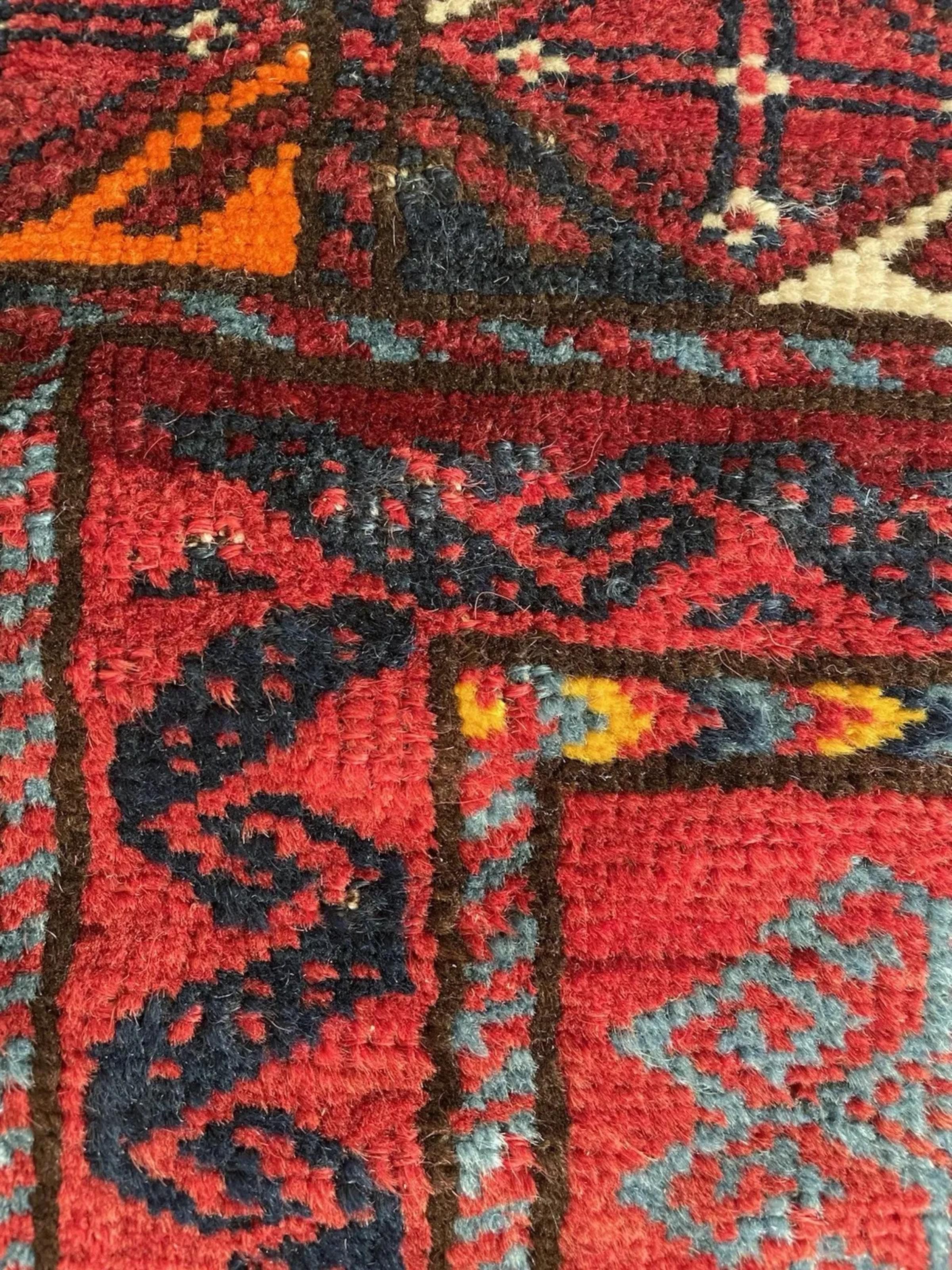 Noué à la main Tapis ancien fait à la main, Persan Kurdish Jaf Bagface 1.6' x 2.1', 1890s - 1N113 en vente