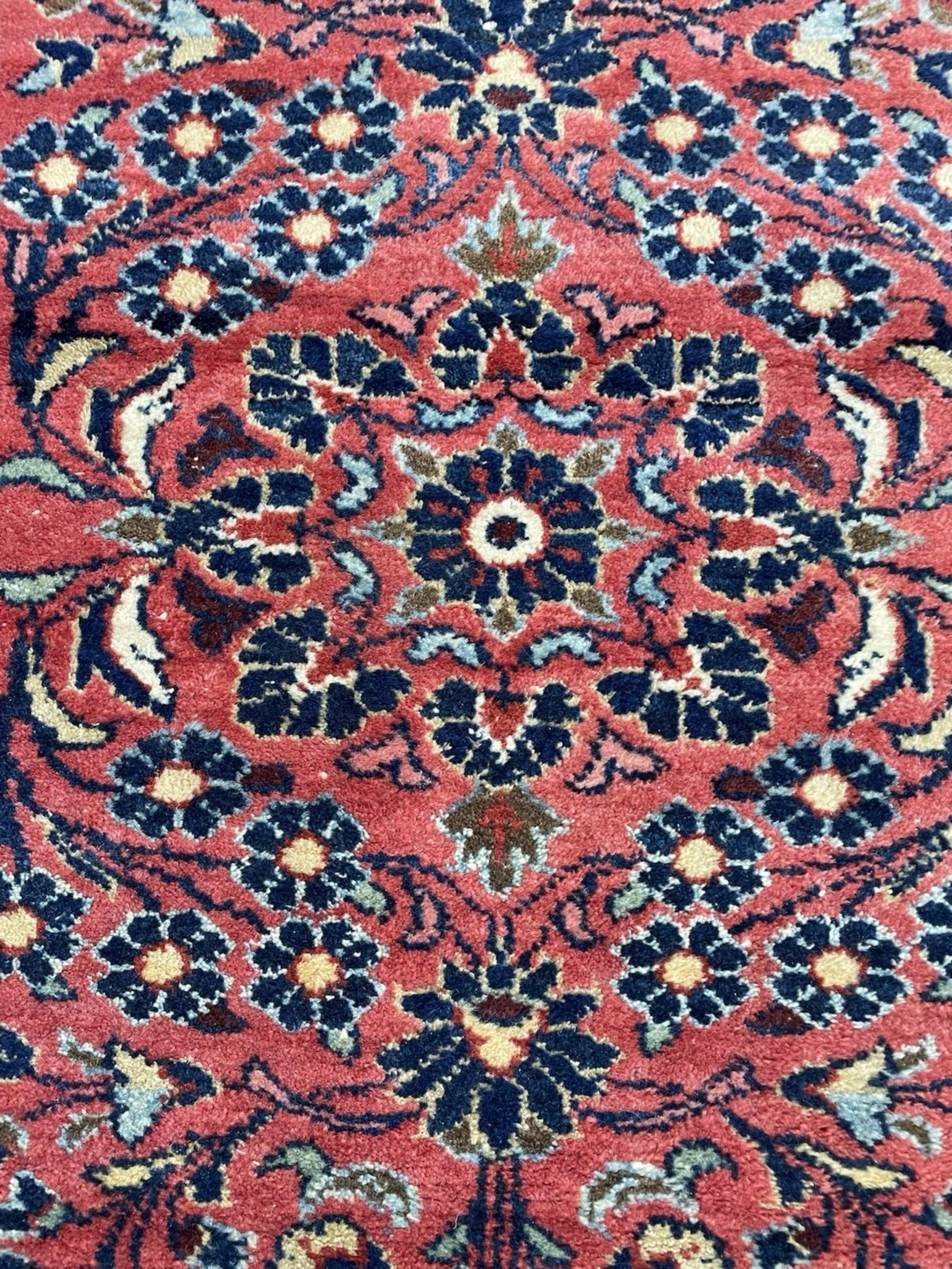 Tapis ancien persan Lilihan fait main 2.2' x 4.2', années 1920 - 1N103 en vente 4