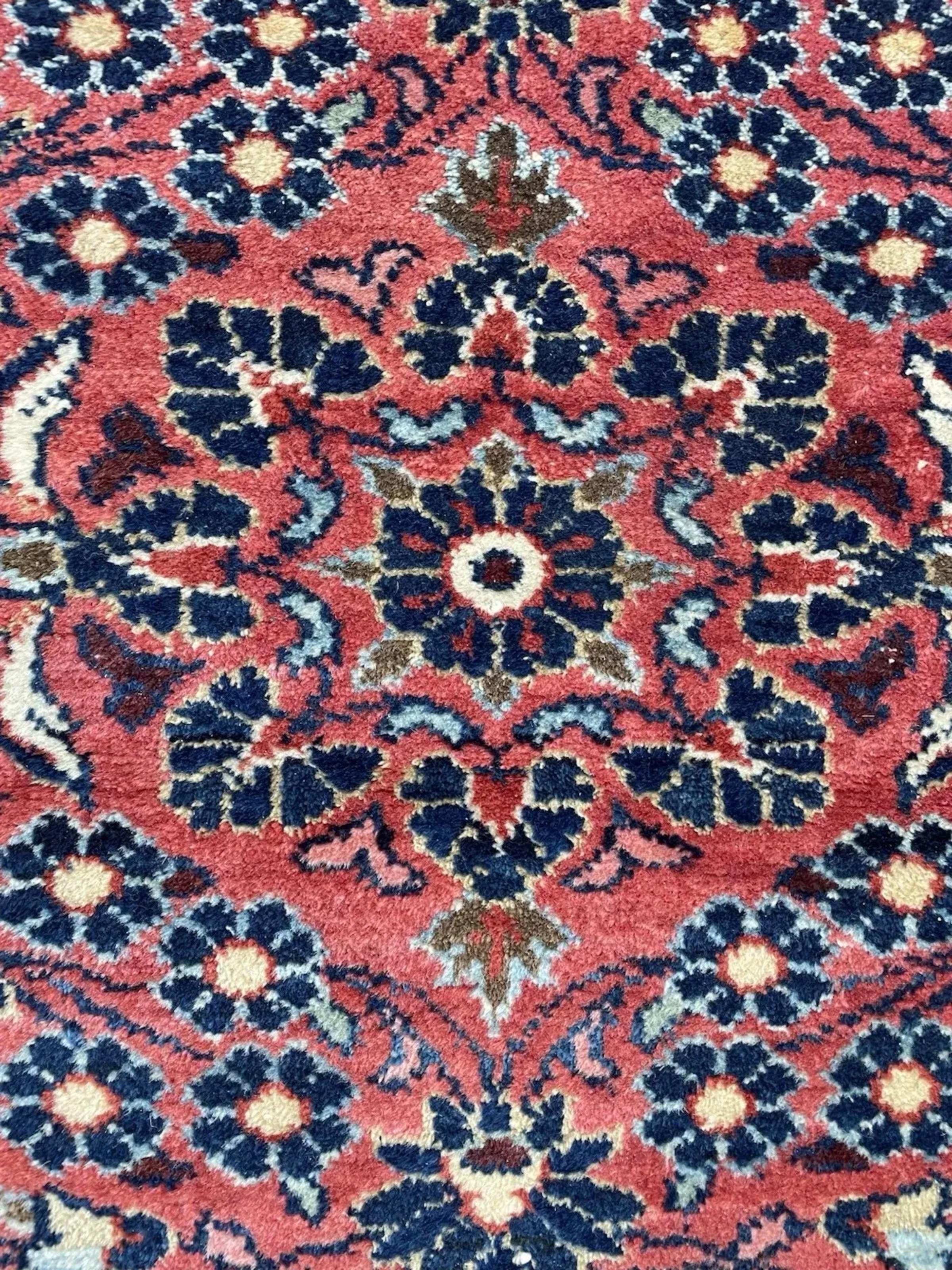 Noué à la main Tapis ancien persan Lilihan fait main 2.2' x 4.2', années 1920 - 1N103 en vente