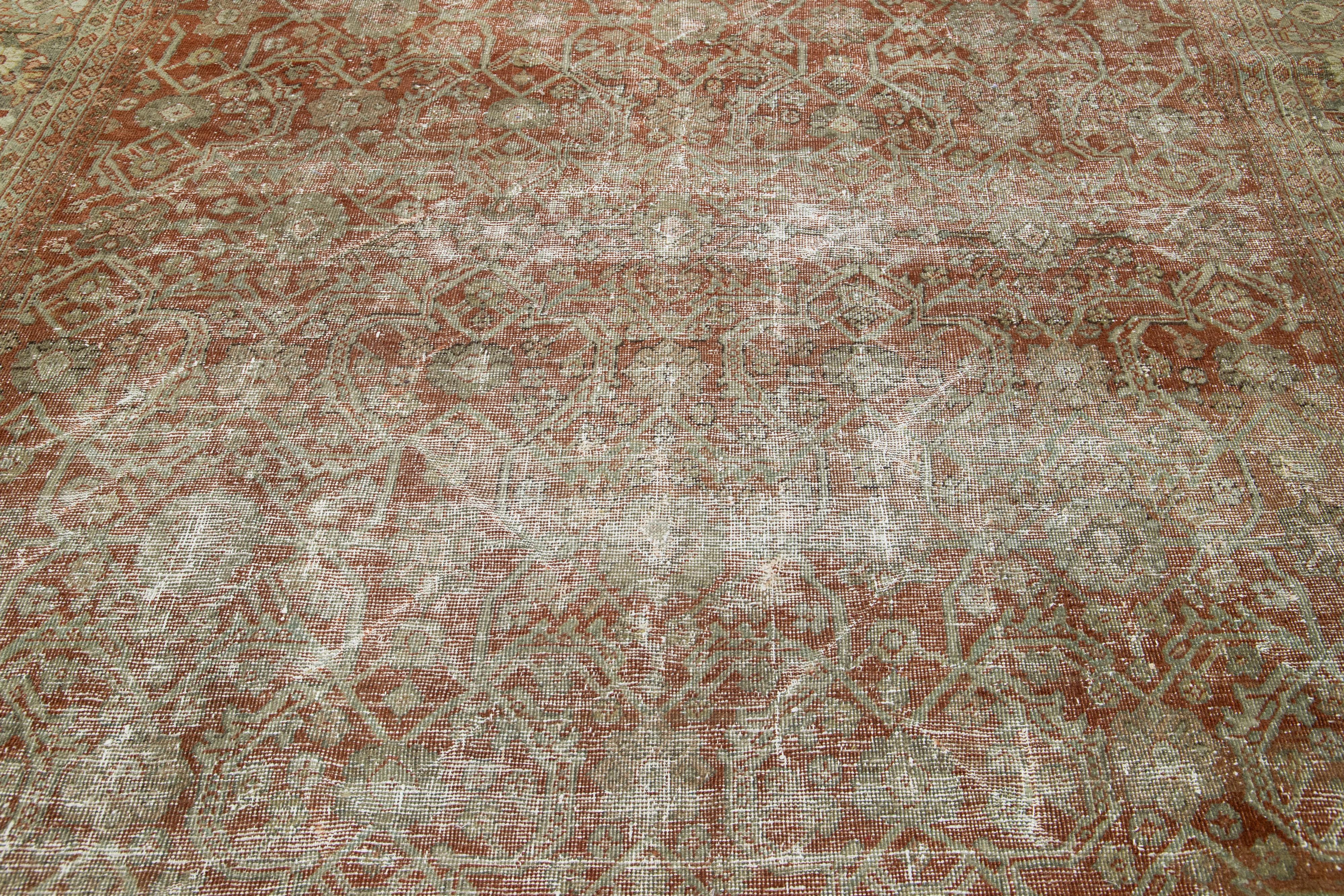 Laine Tapis persan Mahal ancien fait à la main, de couleur rouille avec motif sur toute sa surface en vente