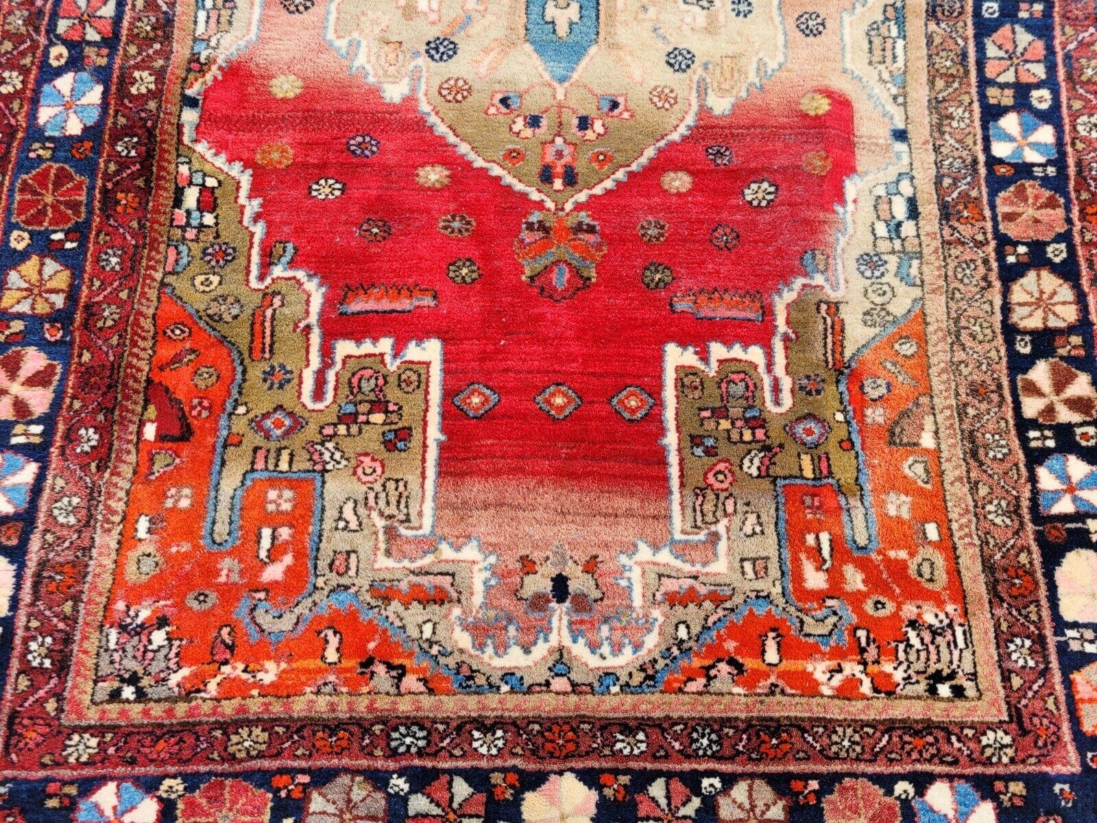 Handmade Antique Persian Malayer Rug 4.7' x 6.9' (143 x 209 cm), 1950s - 2K05 im Zustand „Gut“ im Angebot in Bordeaux, FR