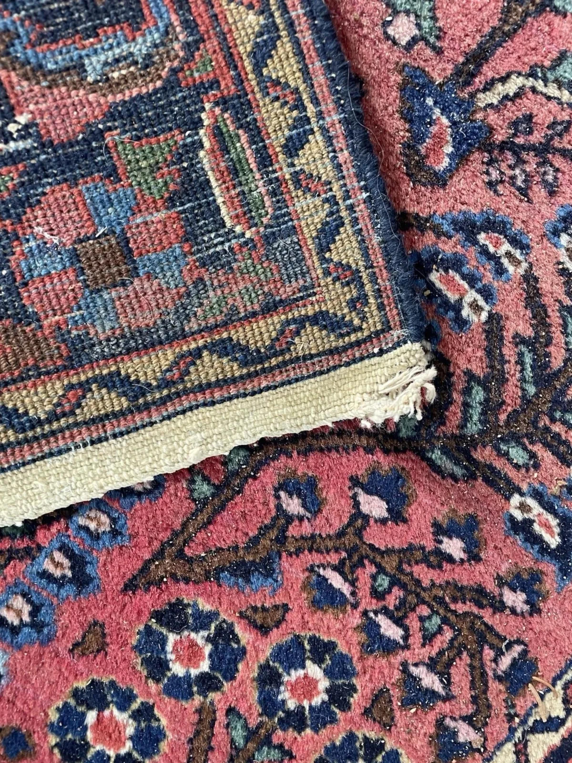 Tappeto Sarouk persiano antico fatto a mano 3,6' x 5,1', anni '20 - 1N121 in vendita 1