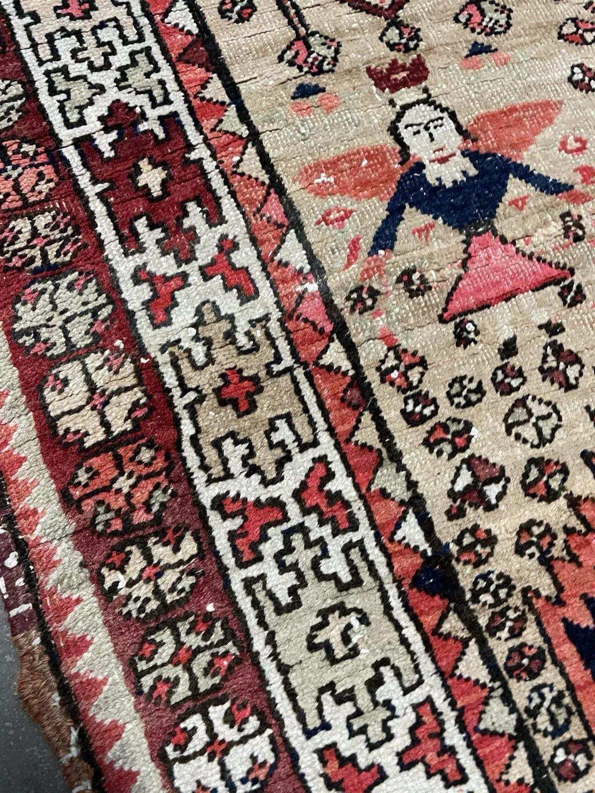 French Handmade Antique Persian Seraband Collectible Rug 4.3' x 7.4' 1900s - 1N78 For Sale