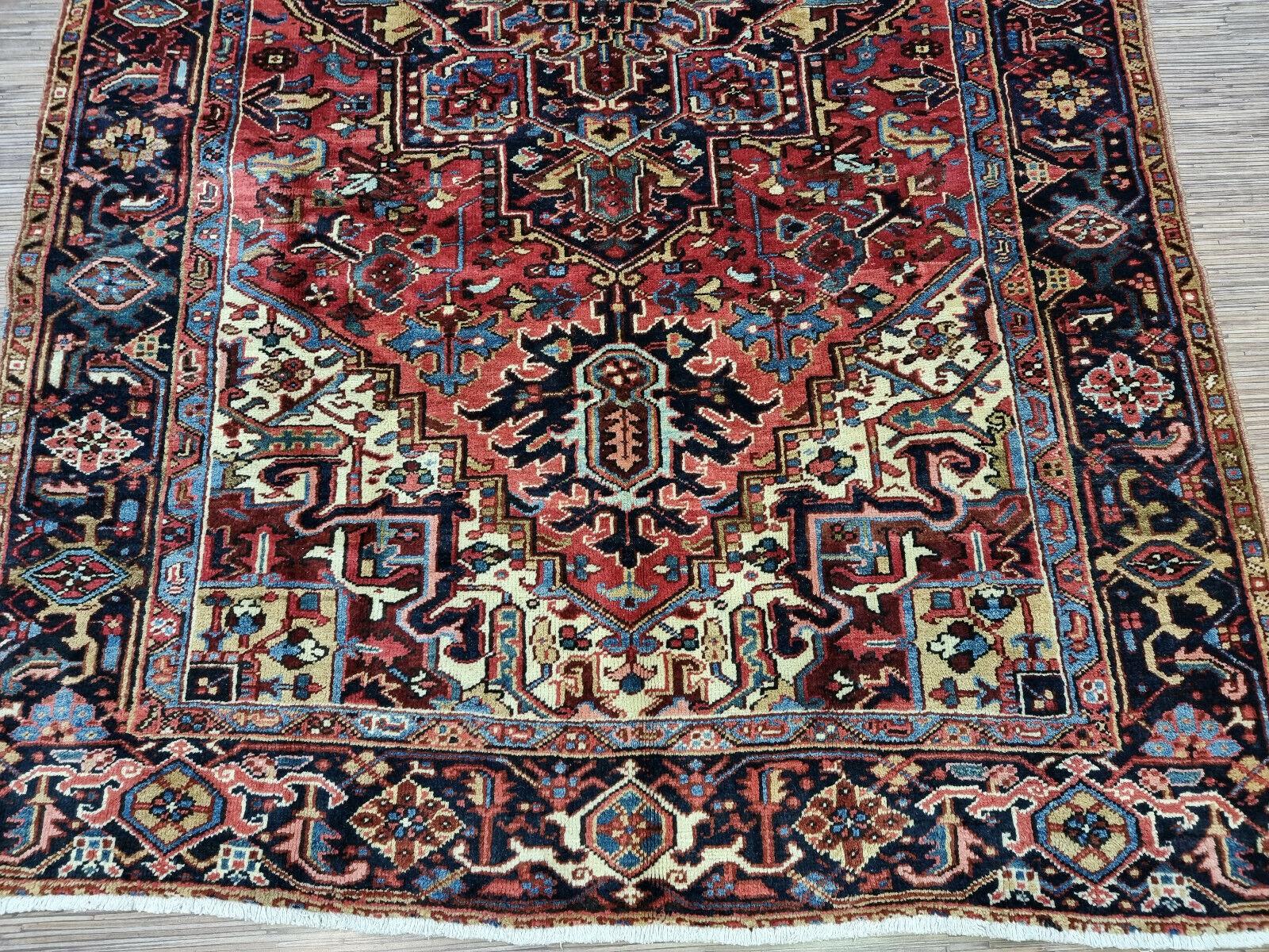 Hand-Knotted Handmade Antique Persian Style Heriz Rug 5.5' x 8.8', 1920s - 1D123 For Sale