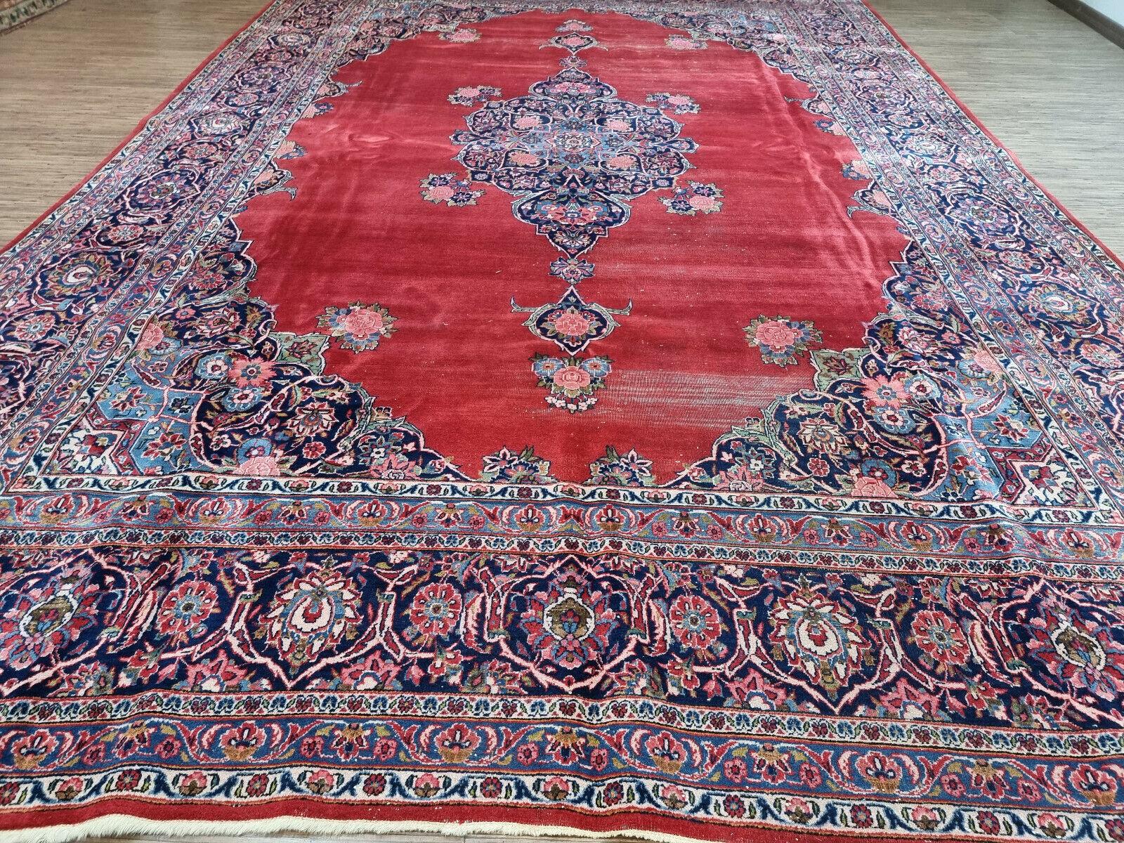 Handmade Antique Persian Style Kashan Distressed Rug 8.5' x 12.9', 1920s - 1D68 In Good Condition For Sale In Bordeaux, FR