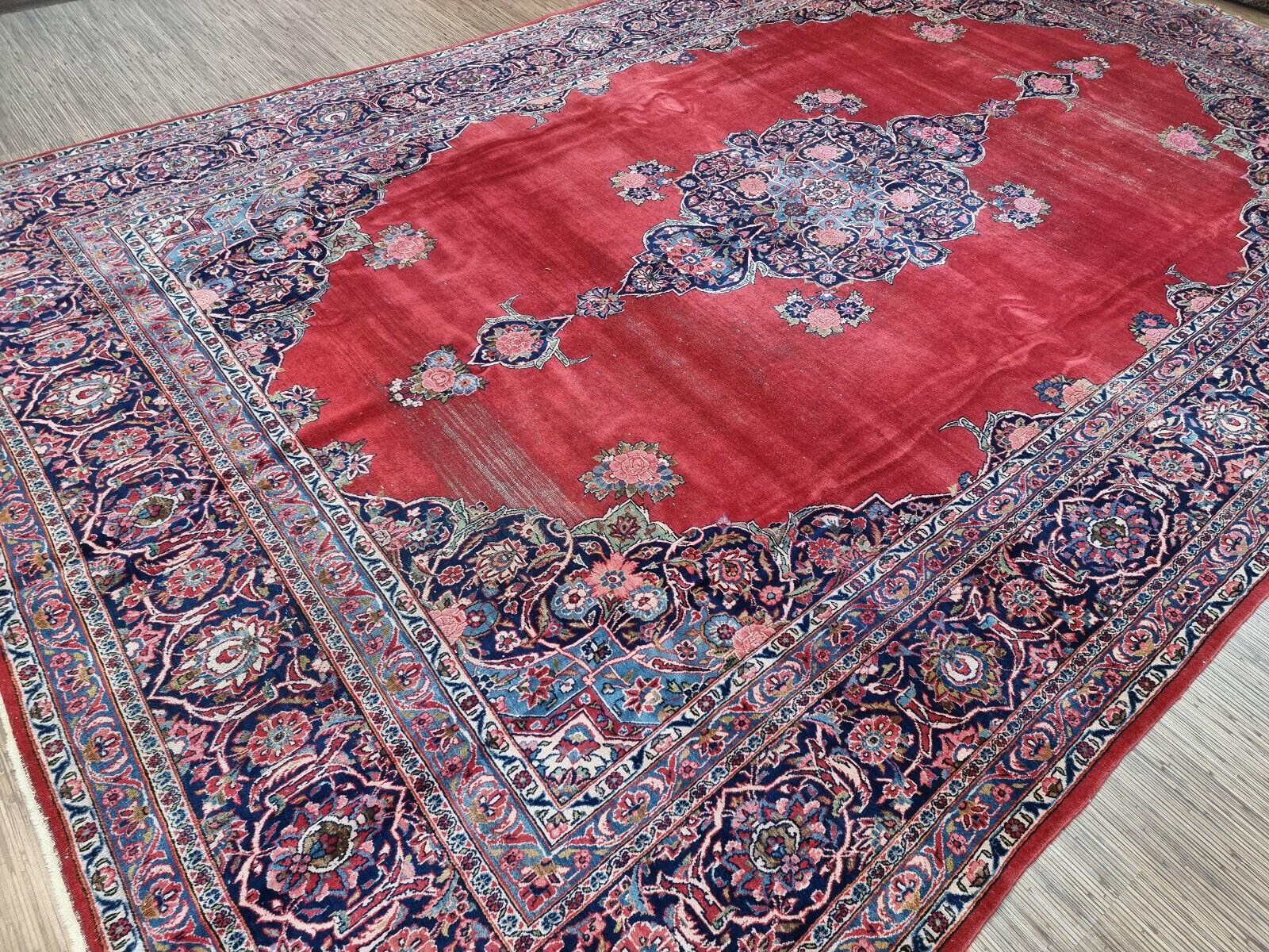 Early 20th Century Handmade Antique Persian Style Kashan Distressed Rug 8.5' x 12.9', 1920s - 1D68 For Sale