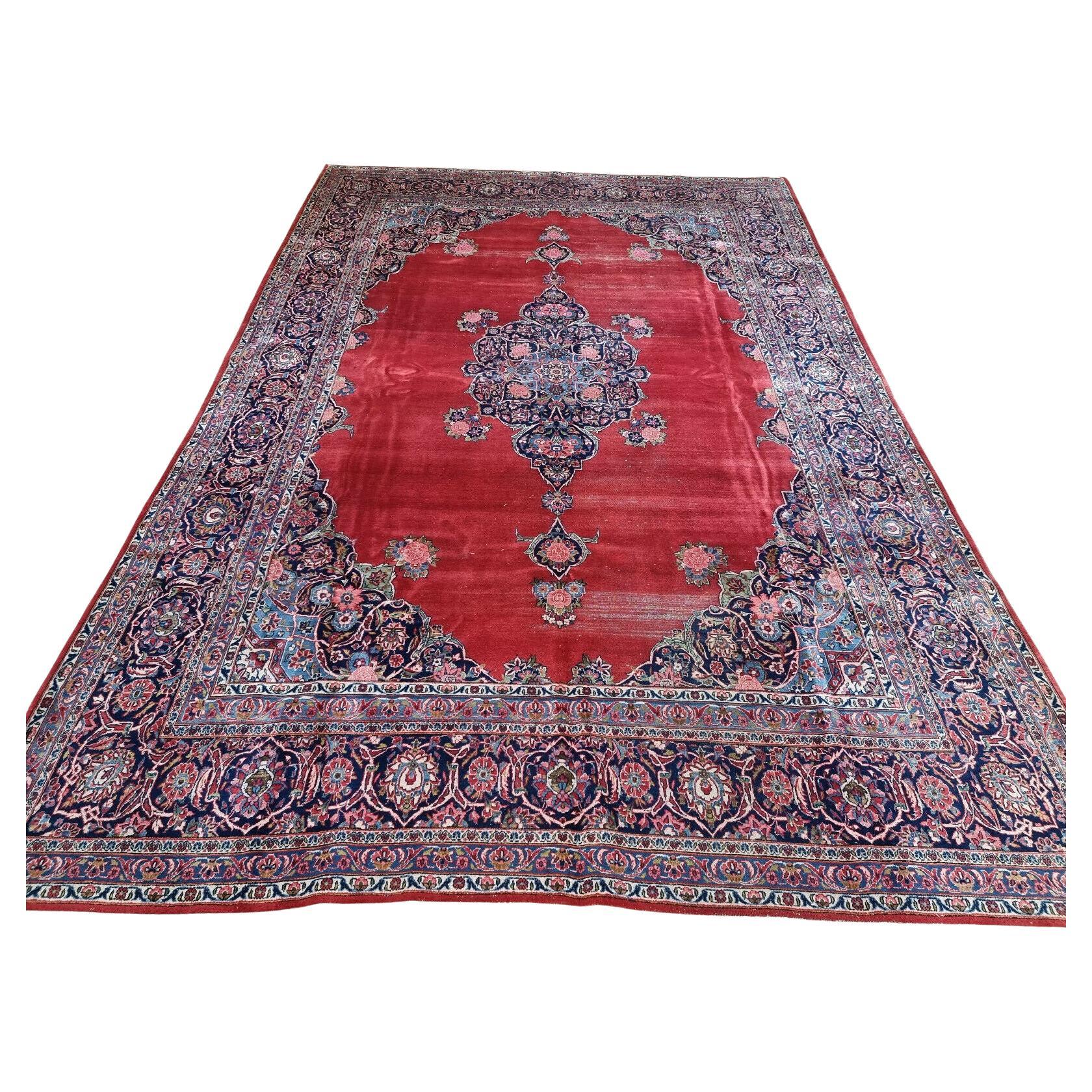 Handmade Antique Persian Style Kashan Distressed Rug 8.5' x 12.9', 1920s - 1D68 For Sale