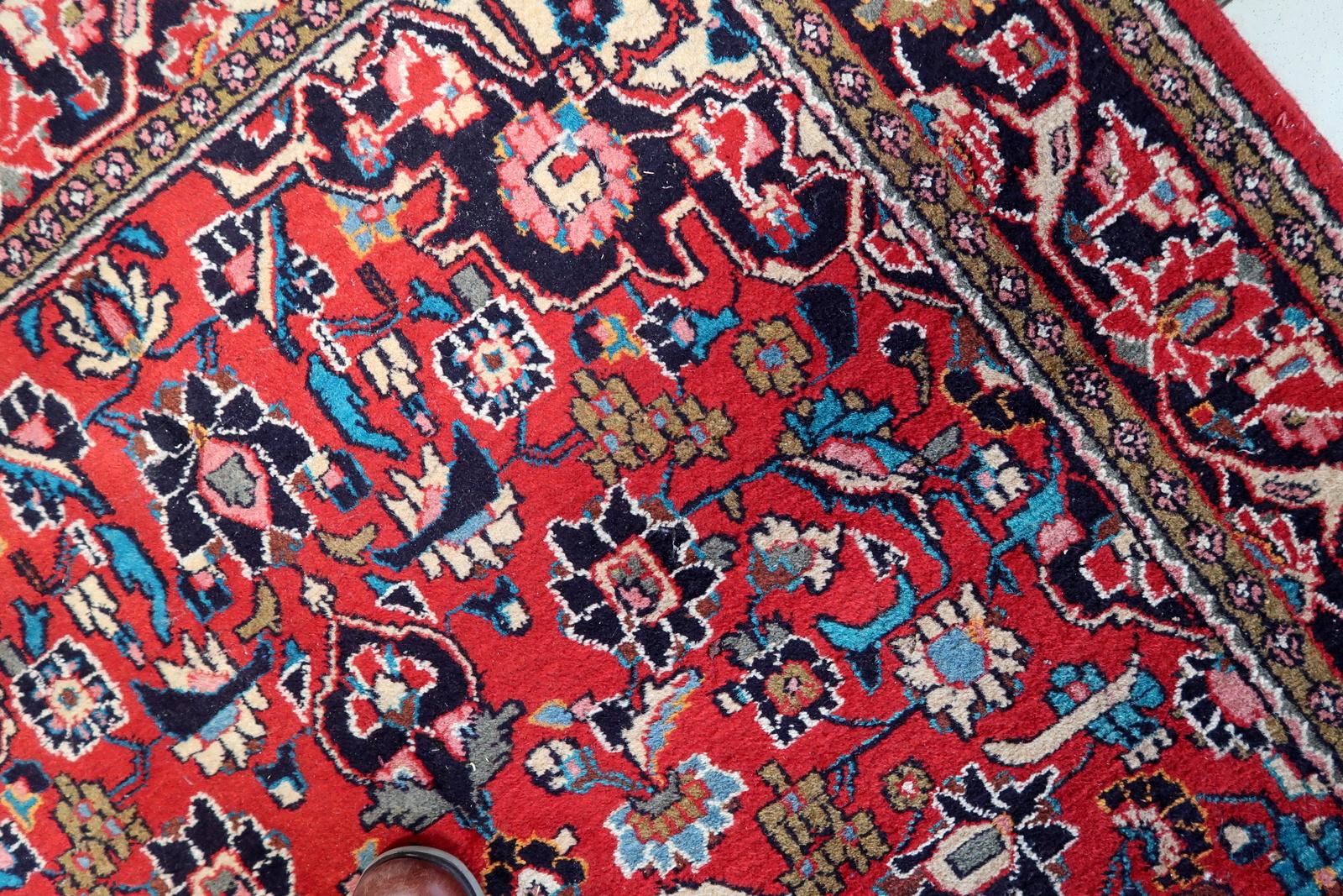 Early 20th Century Handmade Antique Persian Style Kashan Rug 4.2' x 6.5', 1920s - 1C1119 For Sale