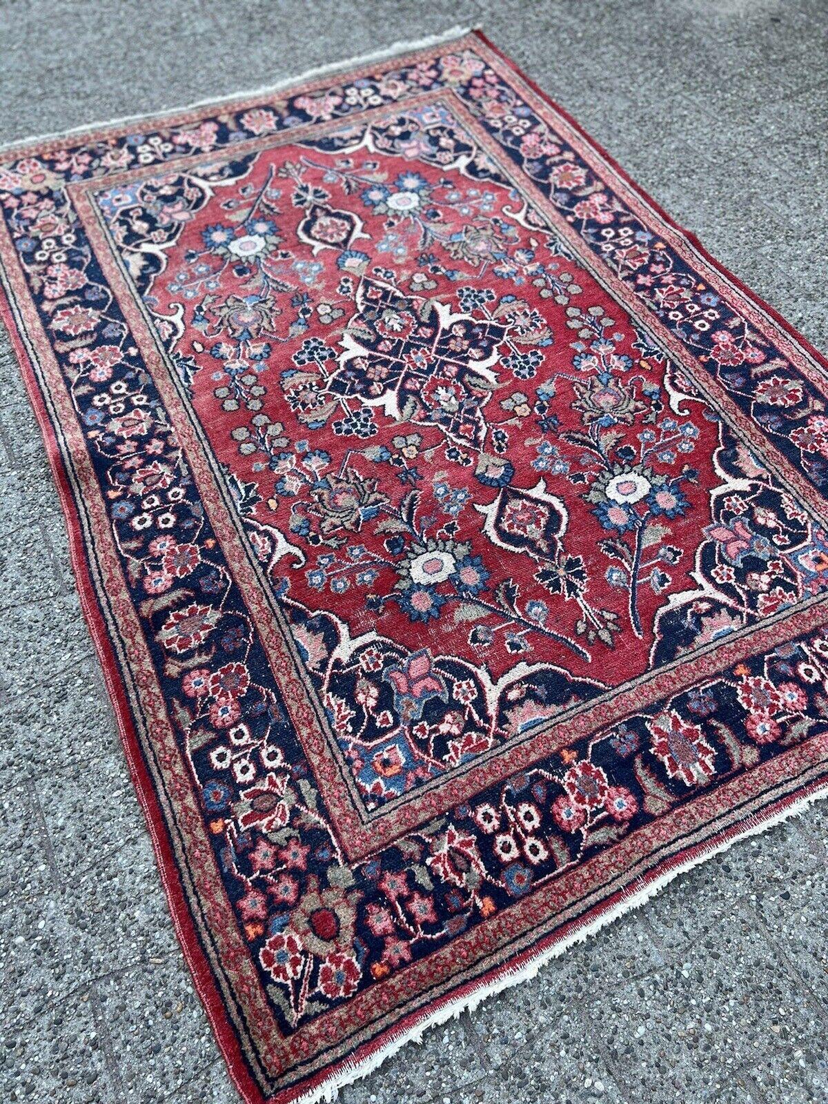 Wool Handmade Antique Persian Style Kashan Rug 4.4' x 6.5', 1920s - 1S43 For Sale