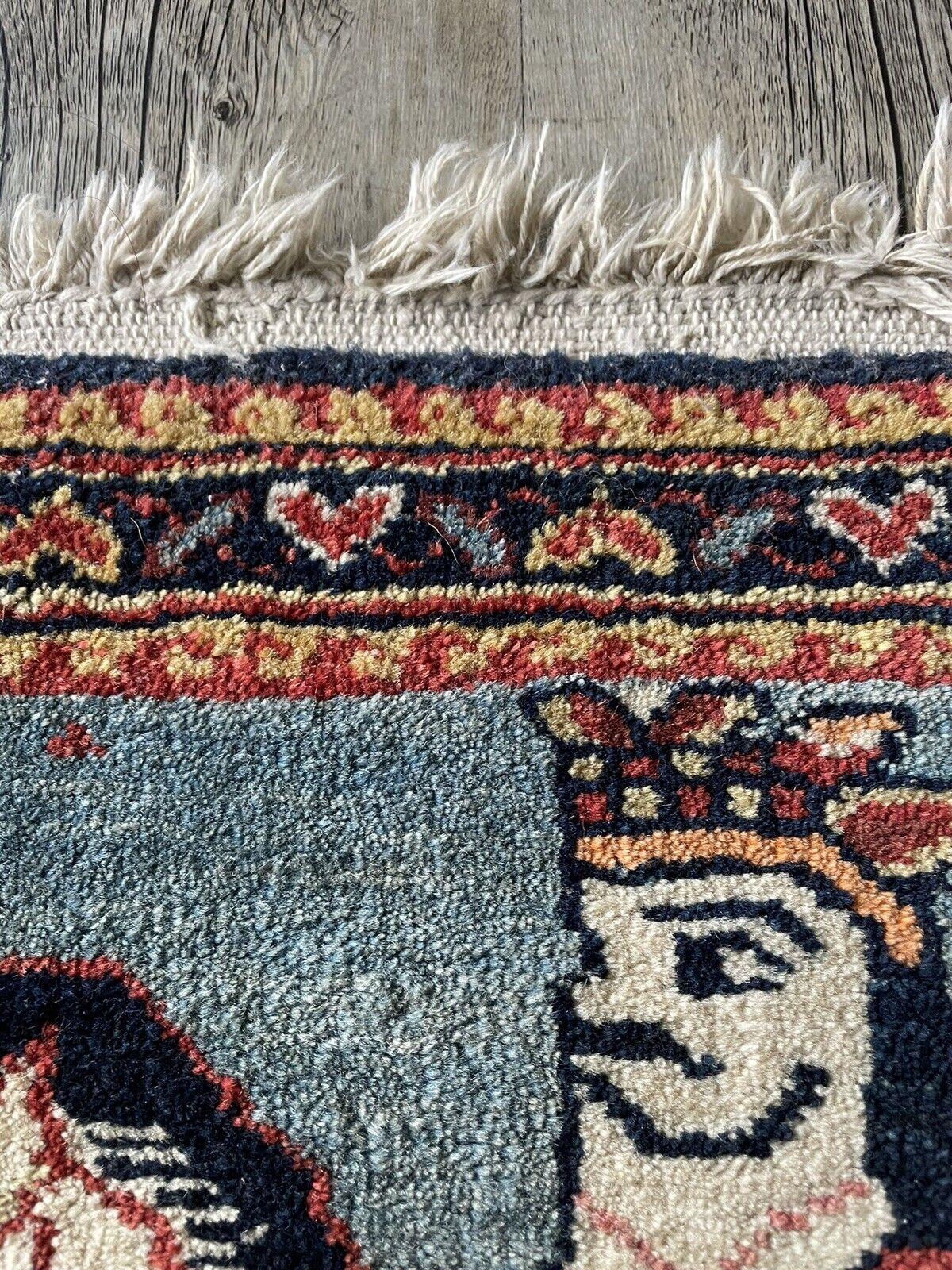Tapis Lilihan de style persan ancien fait à la main 2,2' x 3.1', années 1920 - 1N01 en vente 5