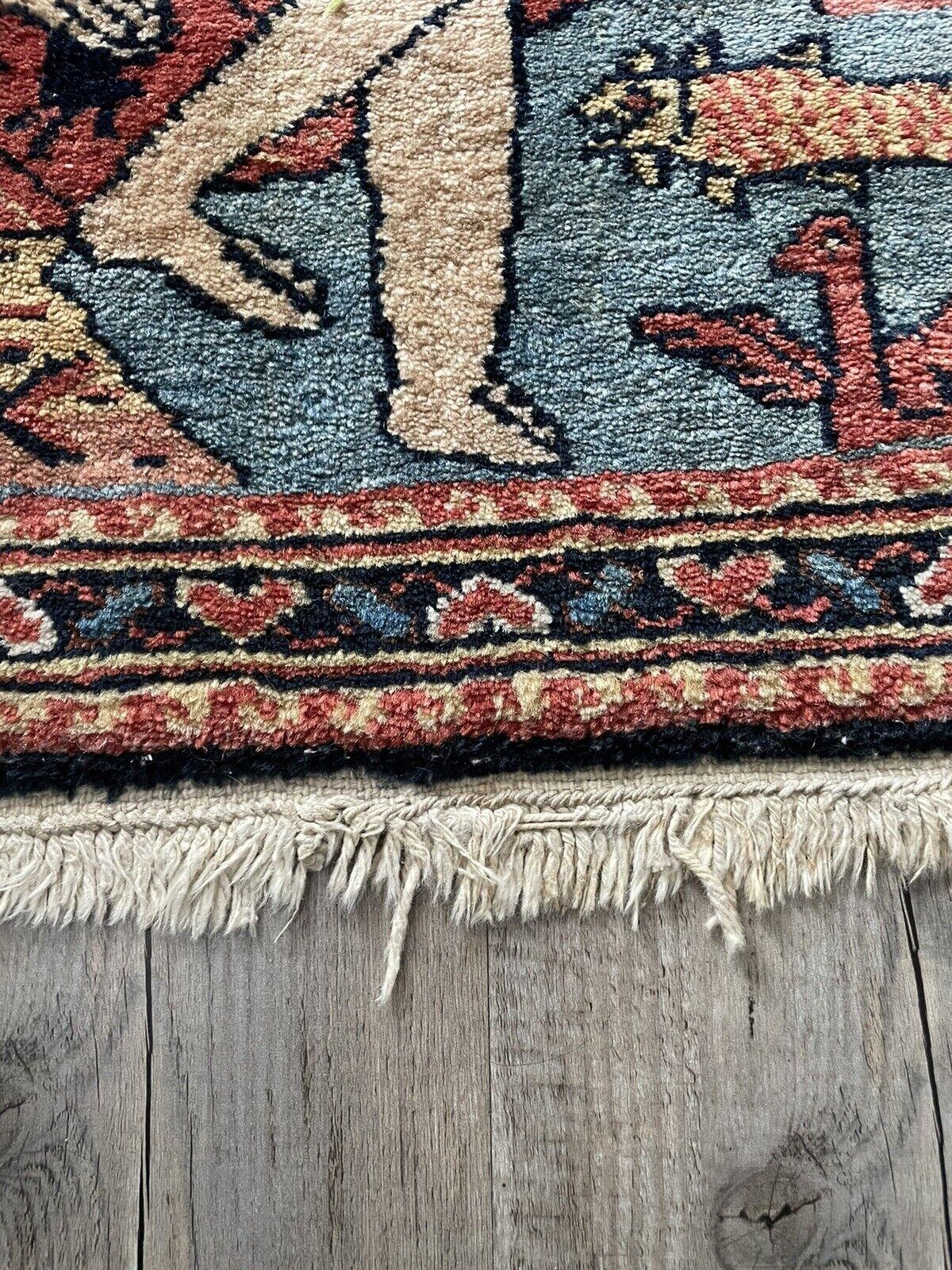 Tapis Lilihan de style persan ancien fait à la main 2,2' x 3.1', années 1920 - 1N01 en vente 4