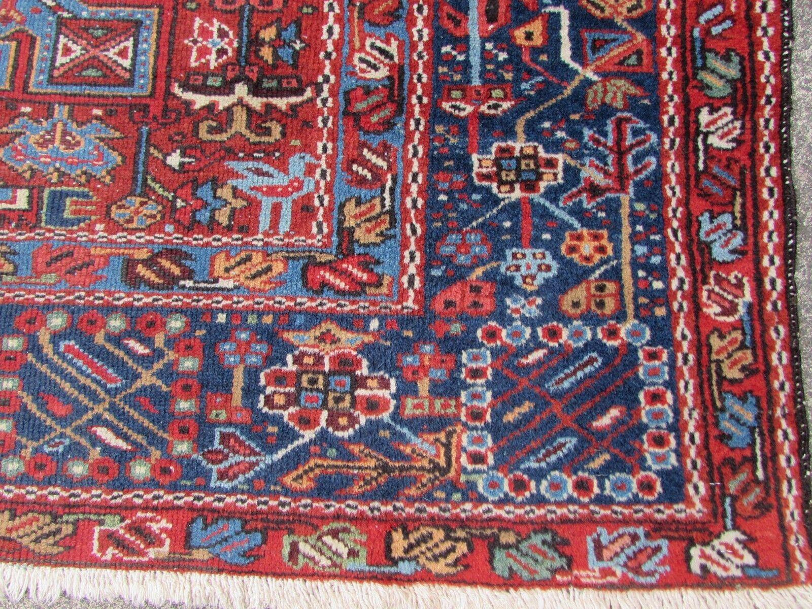  Handgefertigter antiker Karajeh-Teppich im persischen Stil 4,6' x 6', 1920er Jahre - 1Q56 im Angebot 5