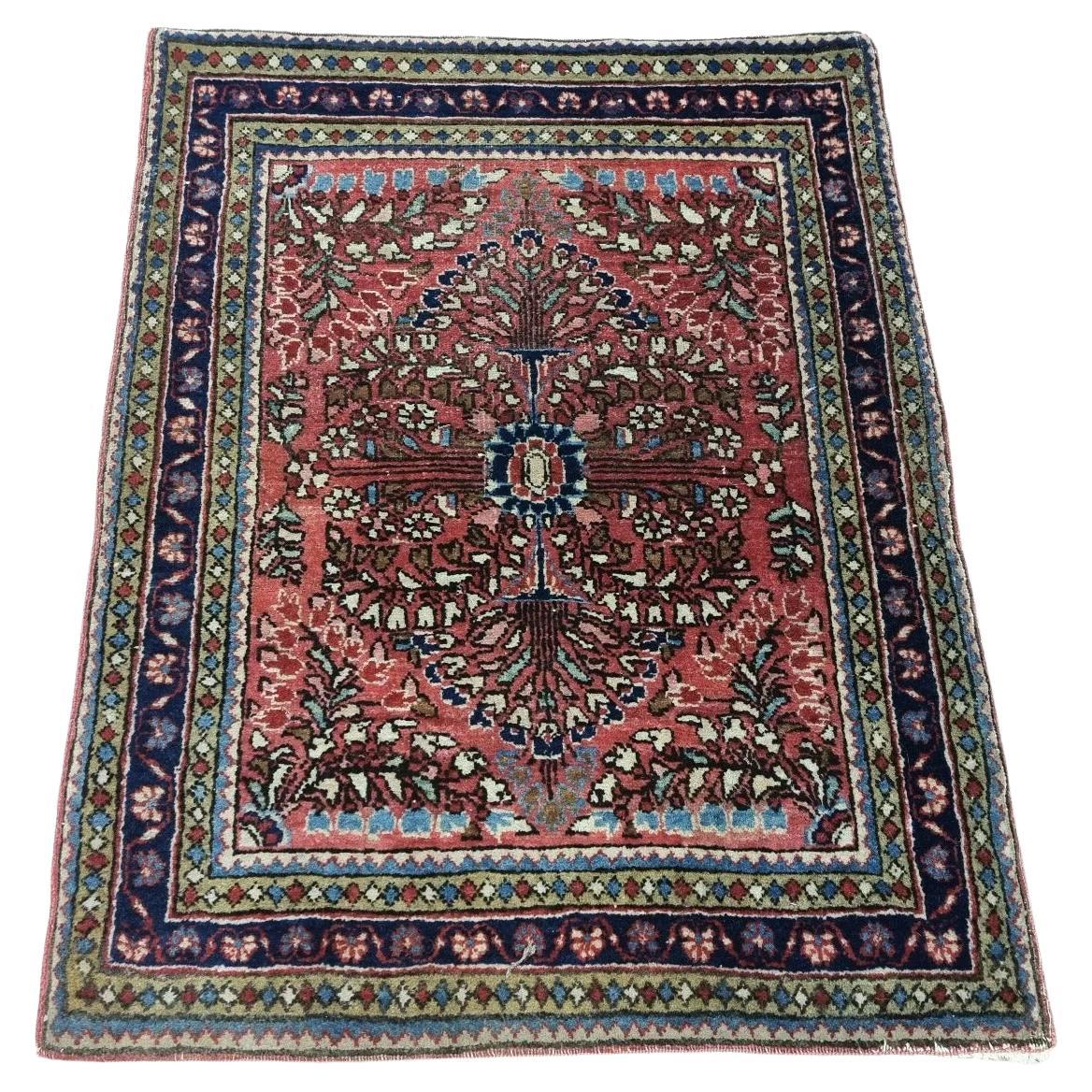 Tapis Sarouk de style persan ancien fait à la main 1.9' x 2,4', années 1920 - 1D139