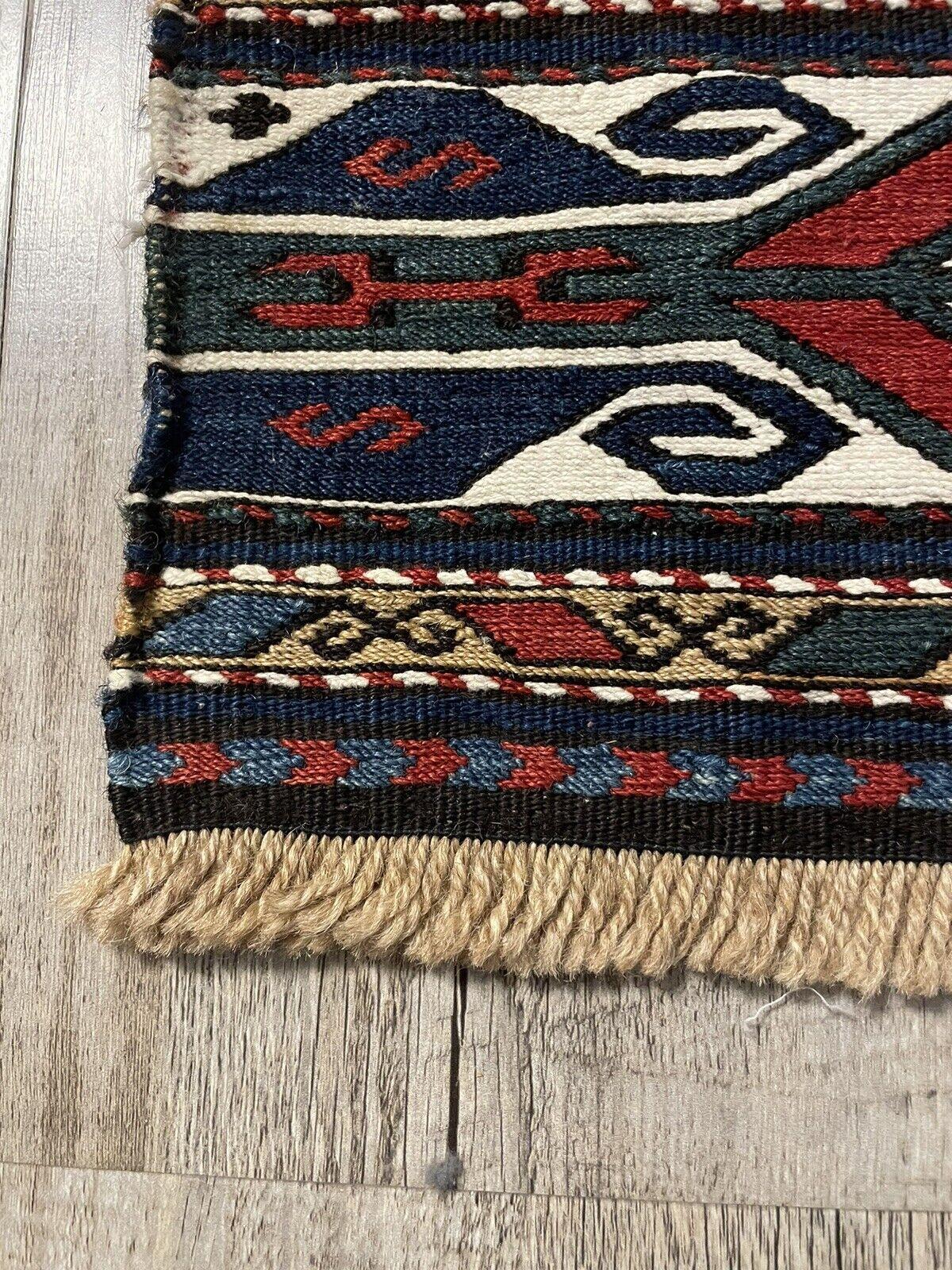 Handmade Antique Persian Style Sumak Collectible Kilim 1.3' x 1.8, 1900s - 1N04 In Good Condition For Sale In Bordeaux, FR