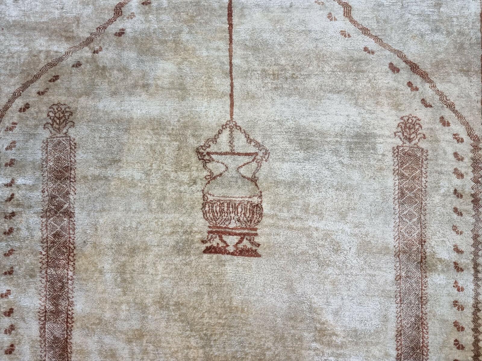 Handmade Antique Persian Style Tabriz Prayer Silk Rug 4' x 5.2', 1900s - 1D83 For Sale 1