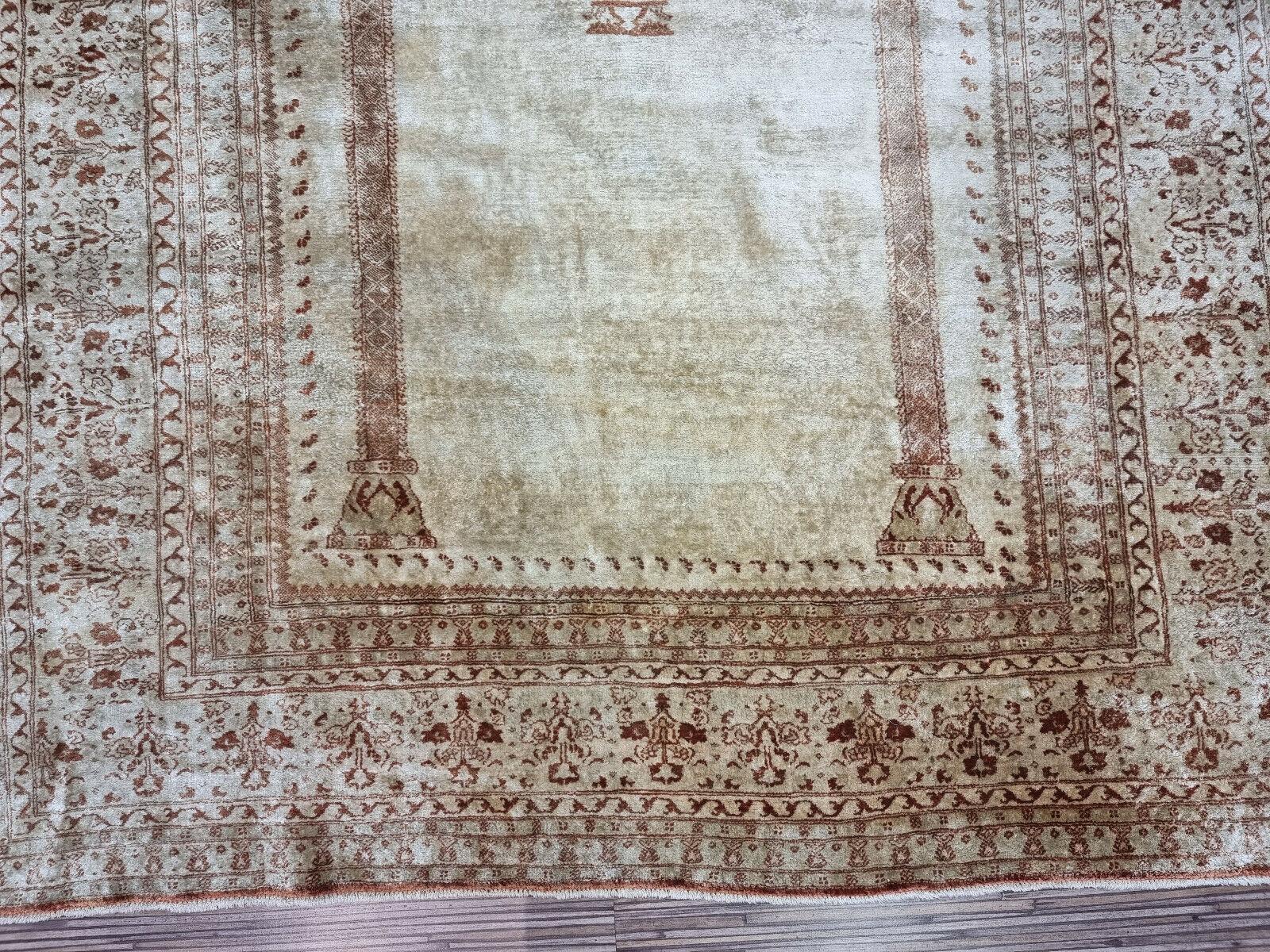 Handmade Antique Persian Style Tabriz Prayer Silk Rug 4' x 5.2', 1900s - 1D83 For Sale 2