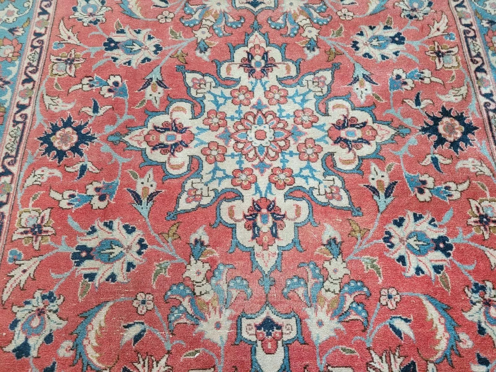 Early 20th Century Handmade Antique Persian Tabriz Rug 3.4' x 5.1' (103 x 155 cm), 1920s - 2K01 For Sale